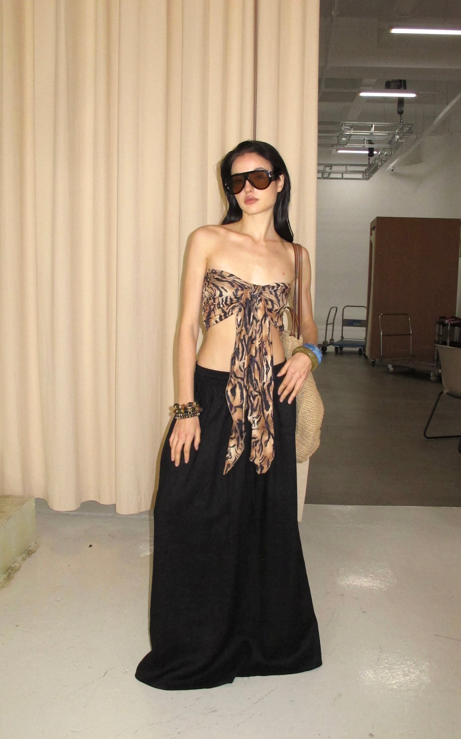 0122stepll Leopard Tie-Front Crop Top