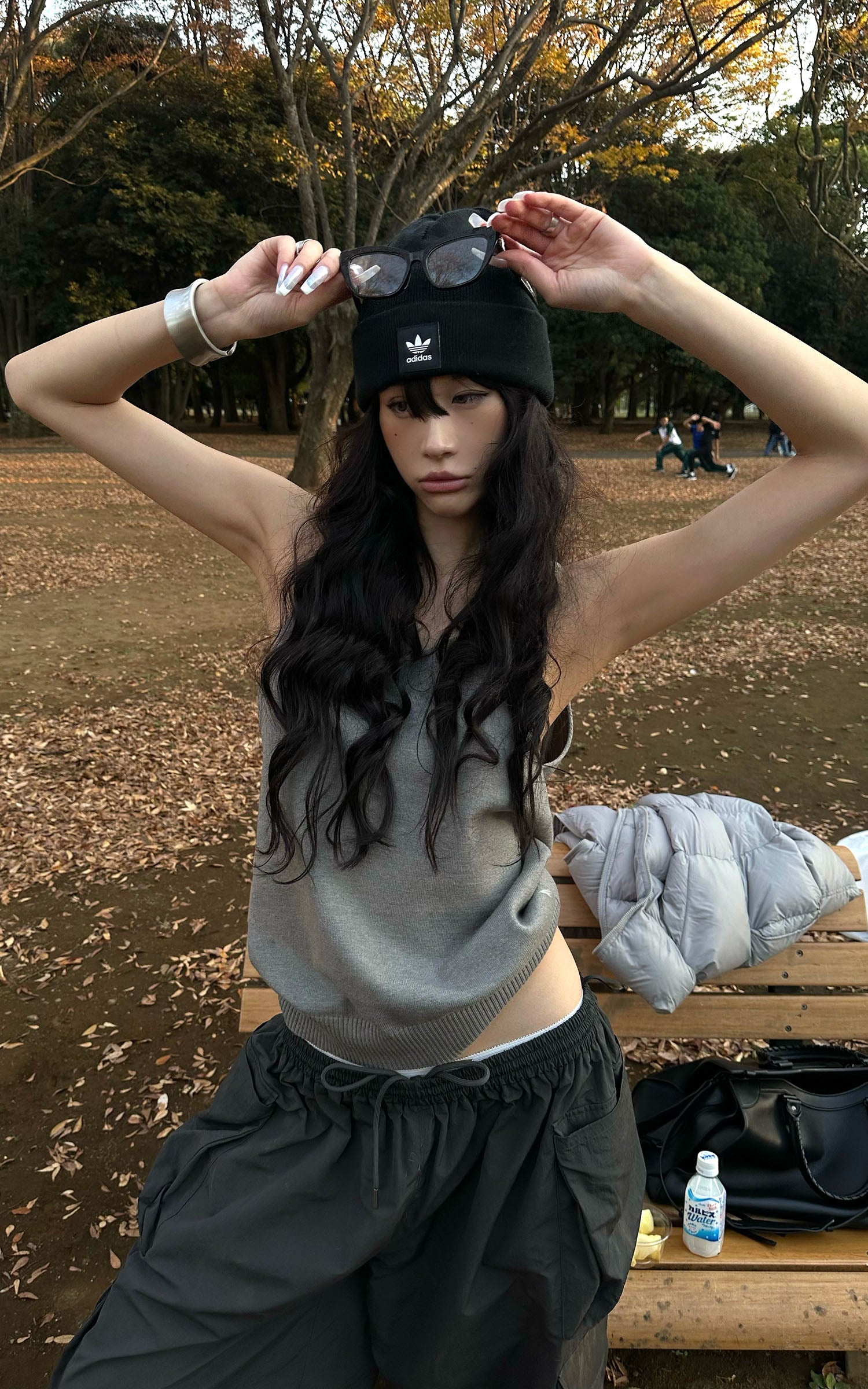 0122stepll 딥 U-백 니트 베스트