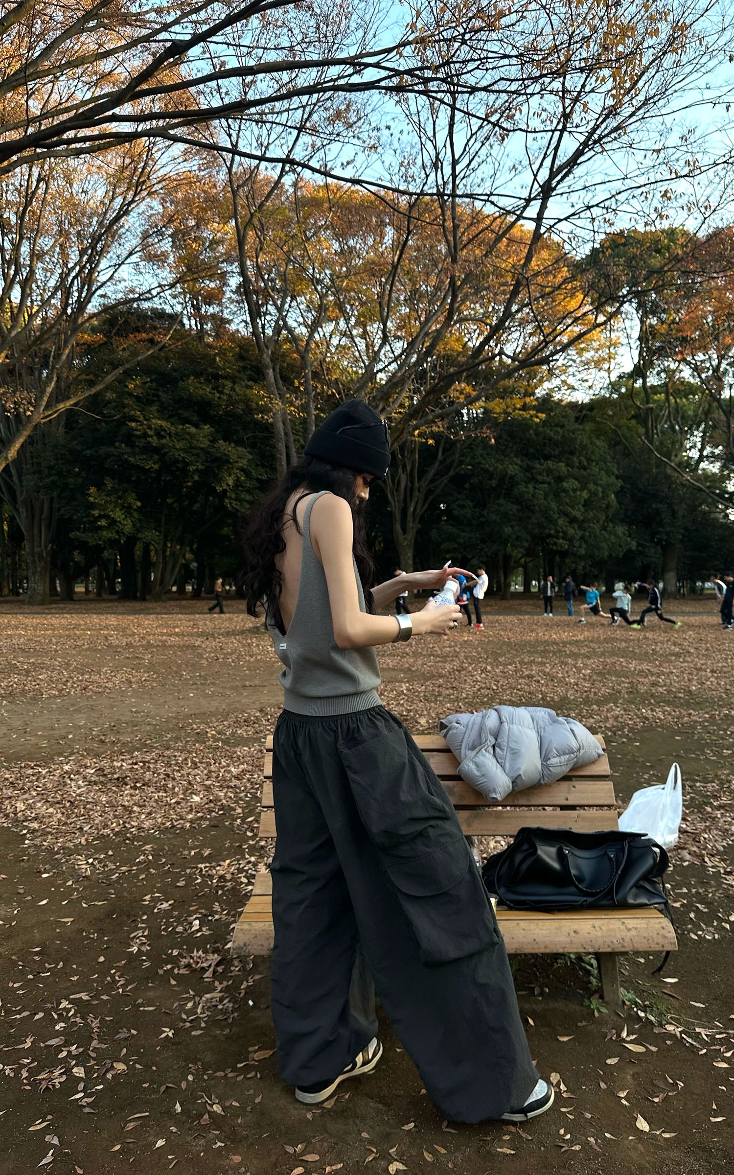 0122stepll 딥 U-백 니트 베스트