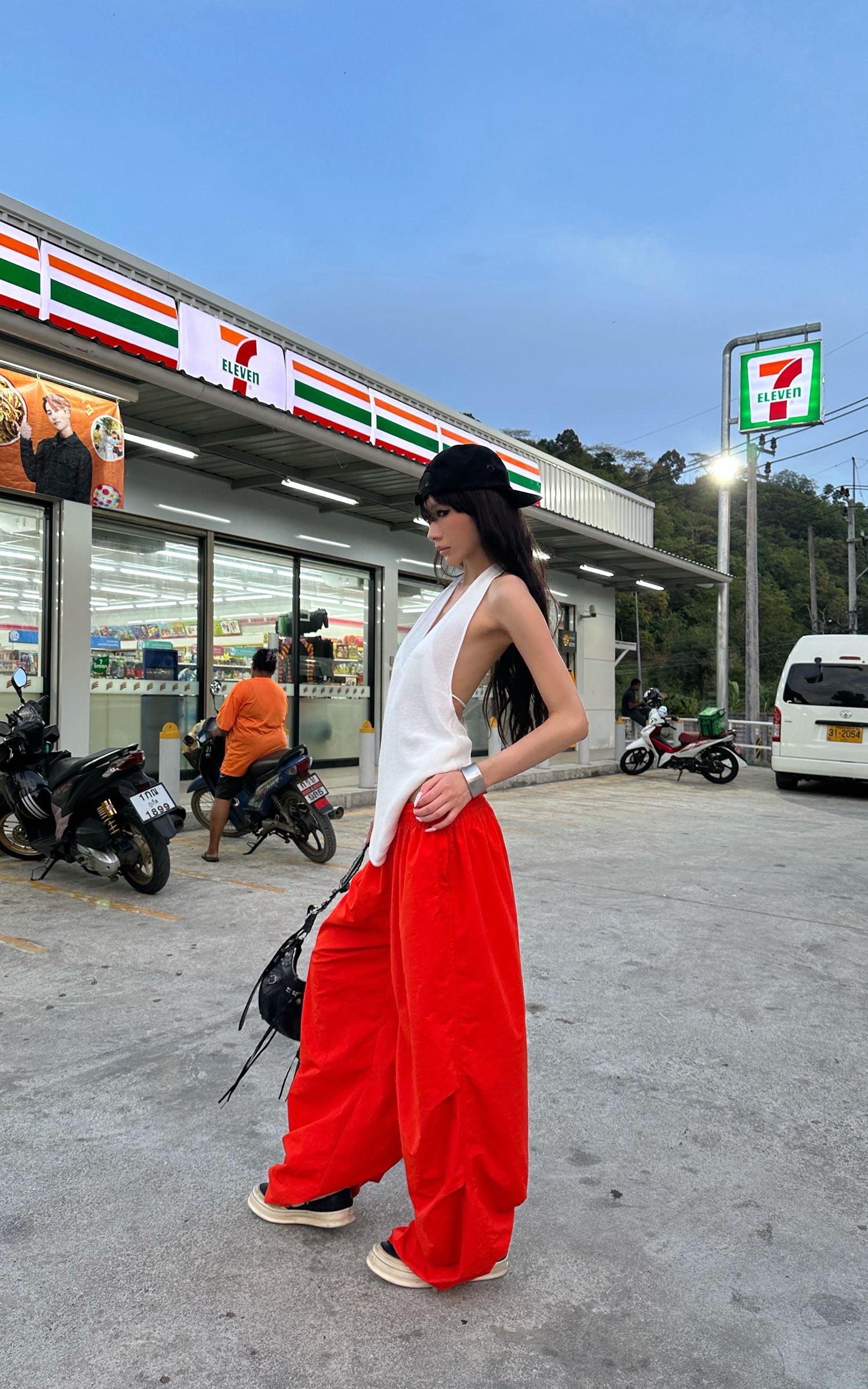 0122stepll 릴랙스 와이드 레그 팬츠