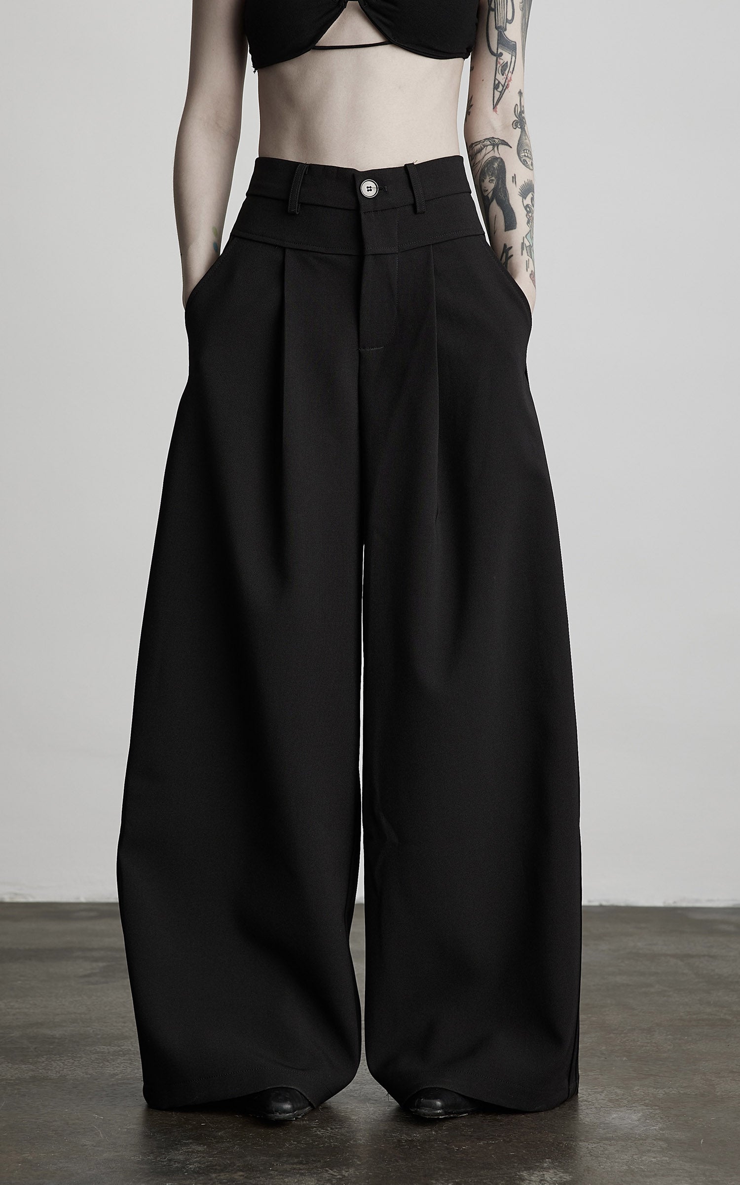 DOINDULGE Tailored Wide-Leg Trousers