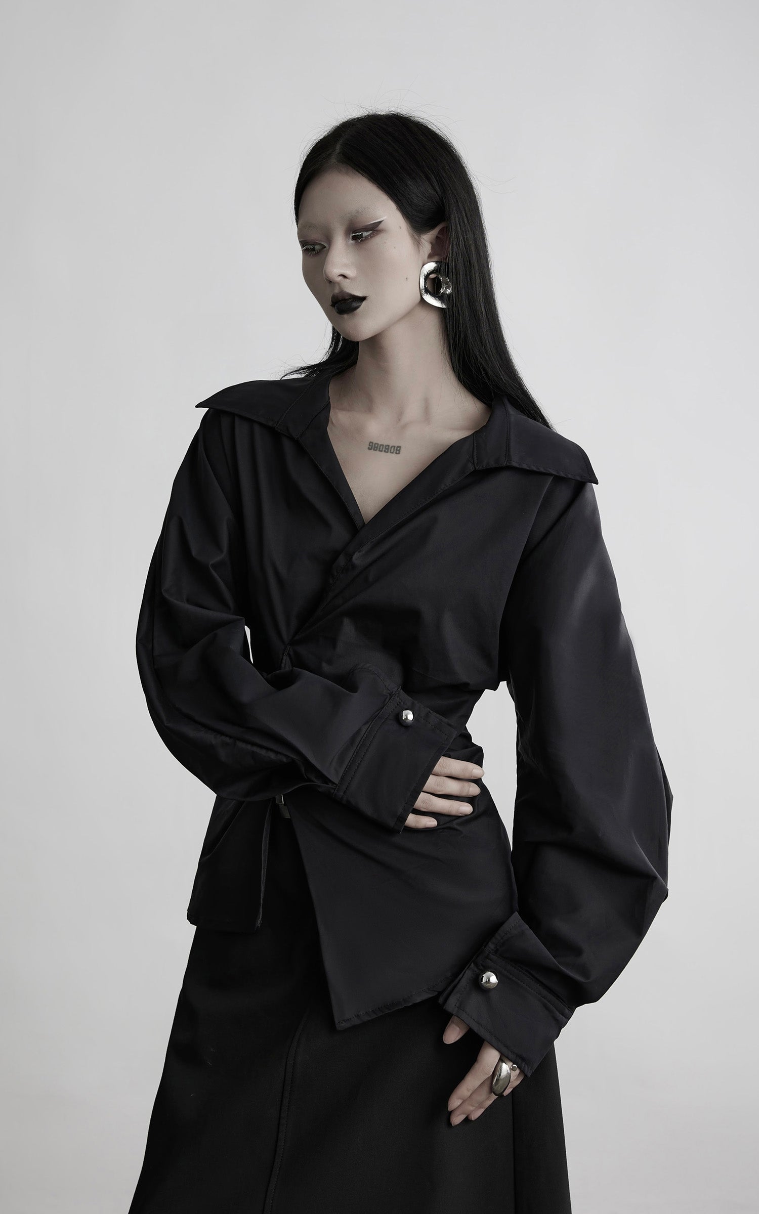 DOINDULGE Asymmetric Twisted Shirt with Sculptural Silhouette