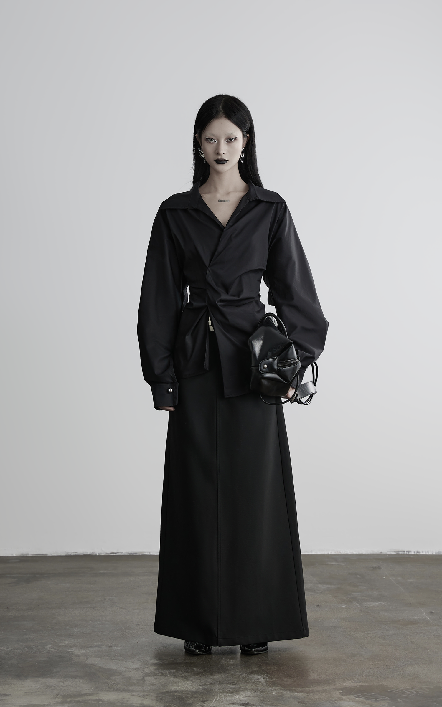 DOINDULGE Asymmetric Twisted Shirt with Sculptural Silhouette
