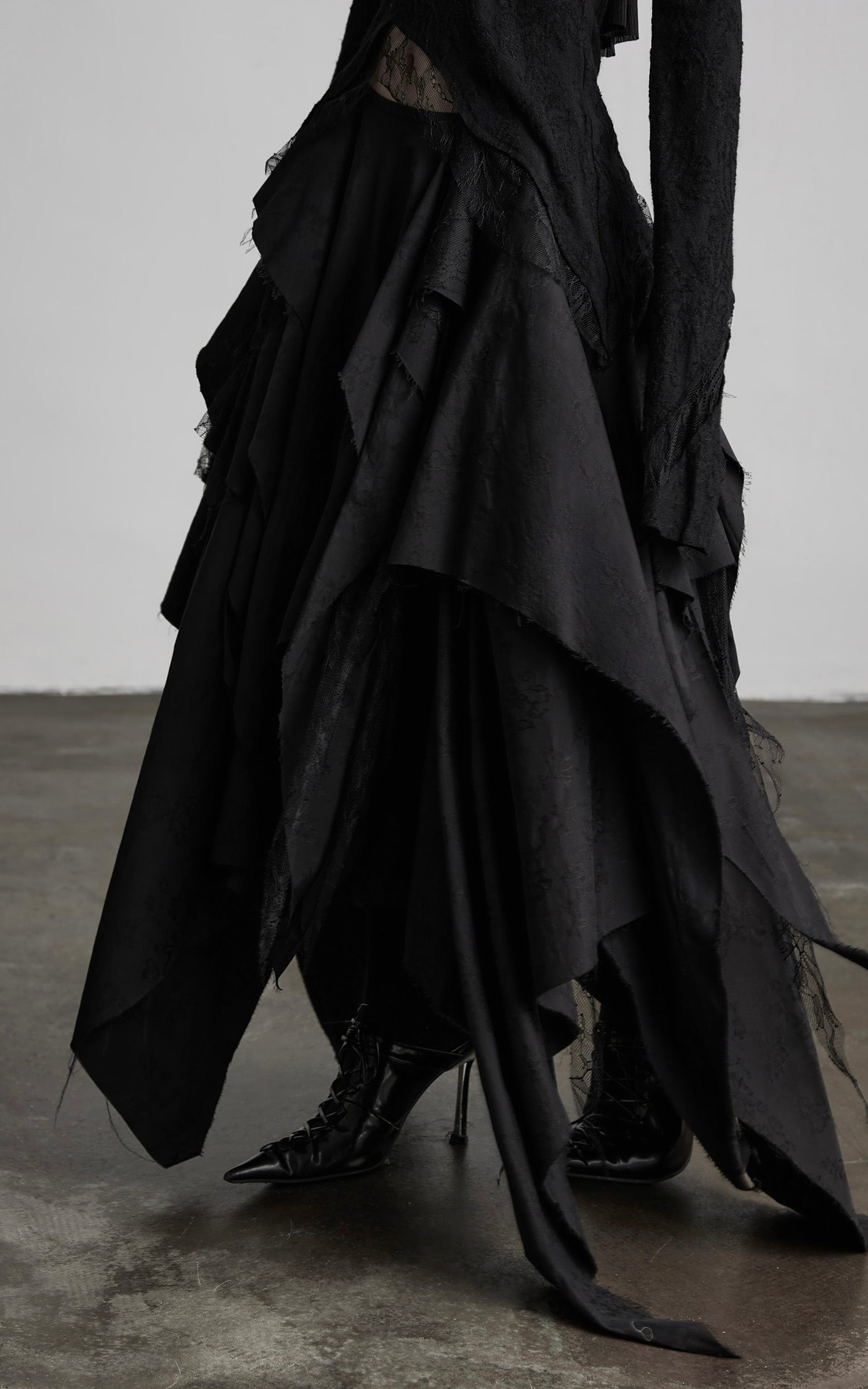 DOINDULGE Layered Asymmetric Jacquard Skirt
