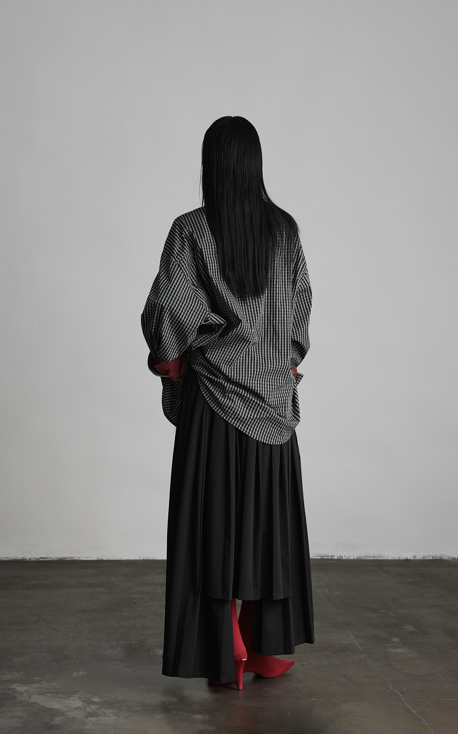 DOINDULGE Oversized Contrast Cuff Checked Shirt