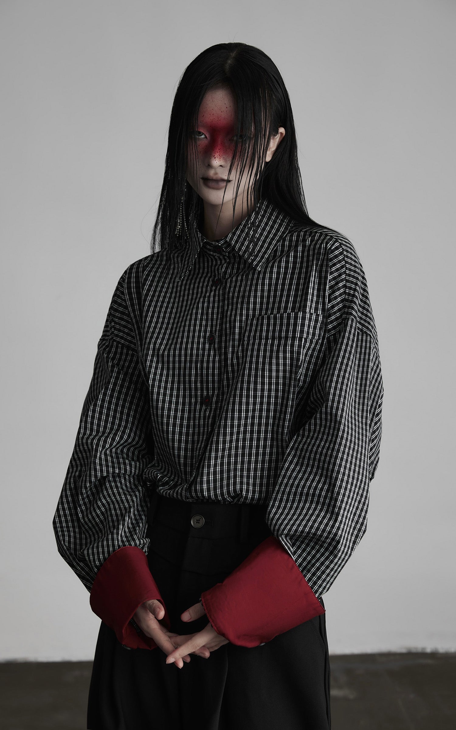 DOINDULGE Oversized Contrast Cuff Checked Shirt