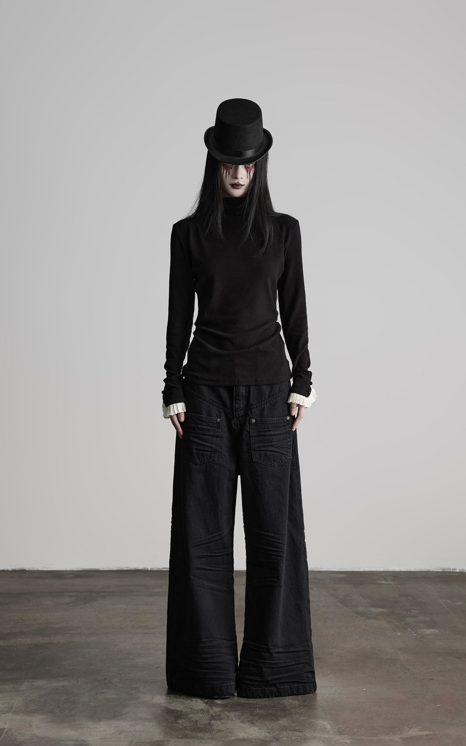 DOINDULGE Structured Knit Top with Contrast Pleated Cuffs