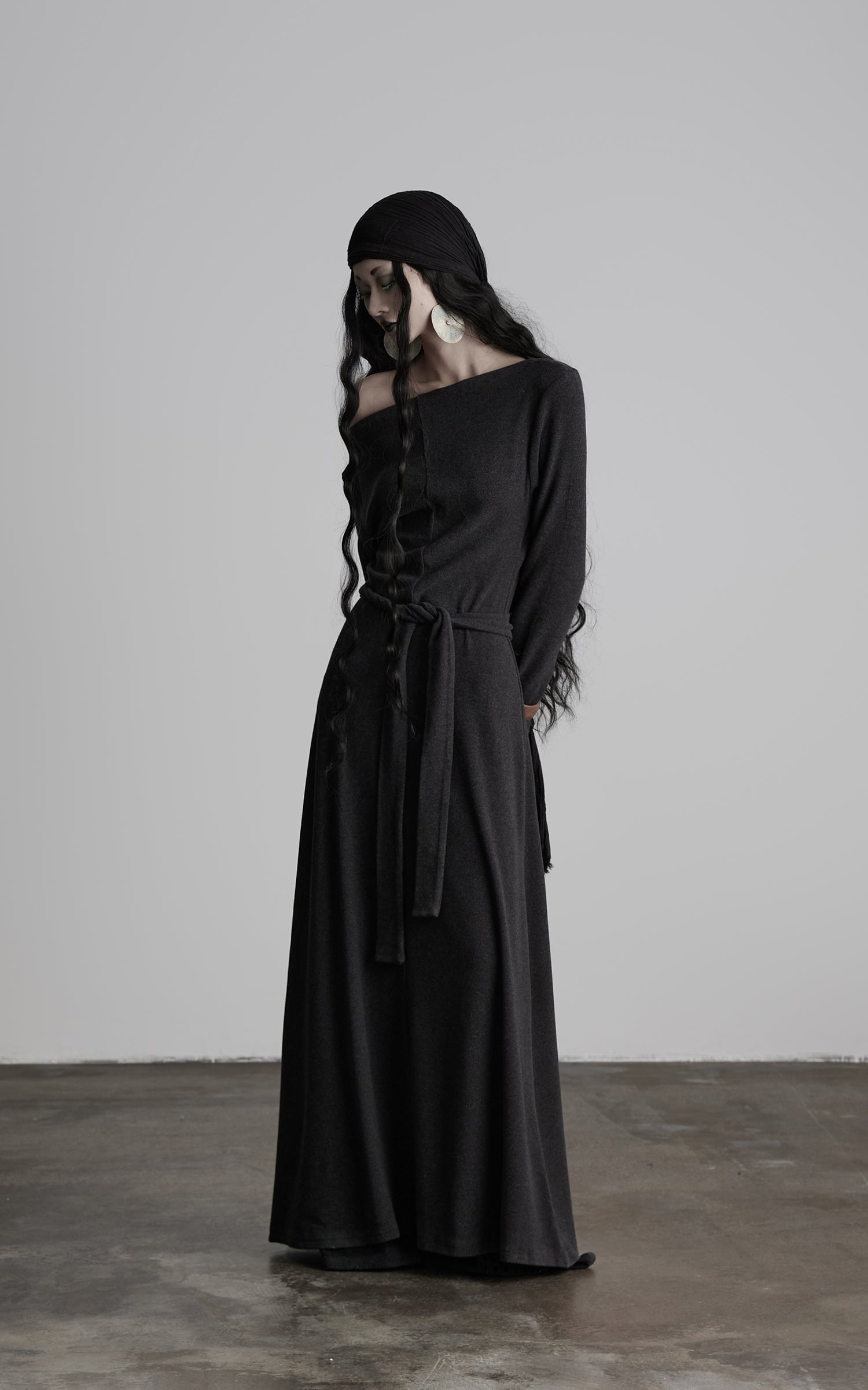DOINDULGE Off-Shoulder Long Sleeve Dress with Raw Edges and Belt
