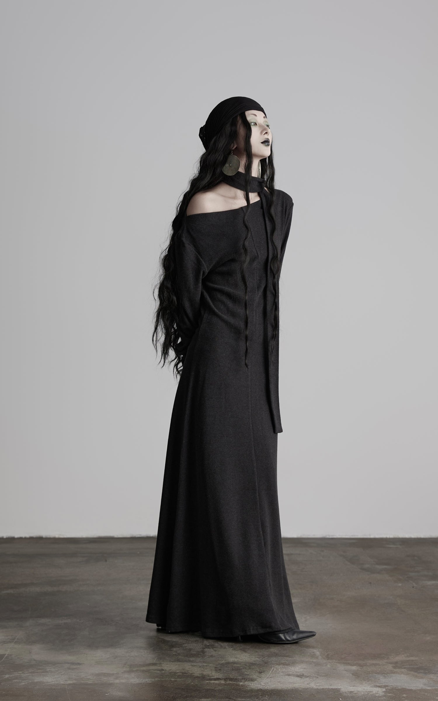 DOINDULGE Off-Shoulder Long Sleeve Dress with Raw Edges and Belt