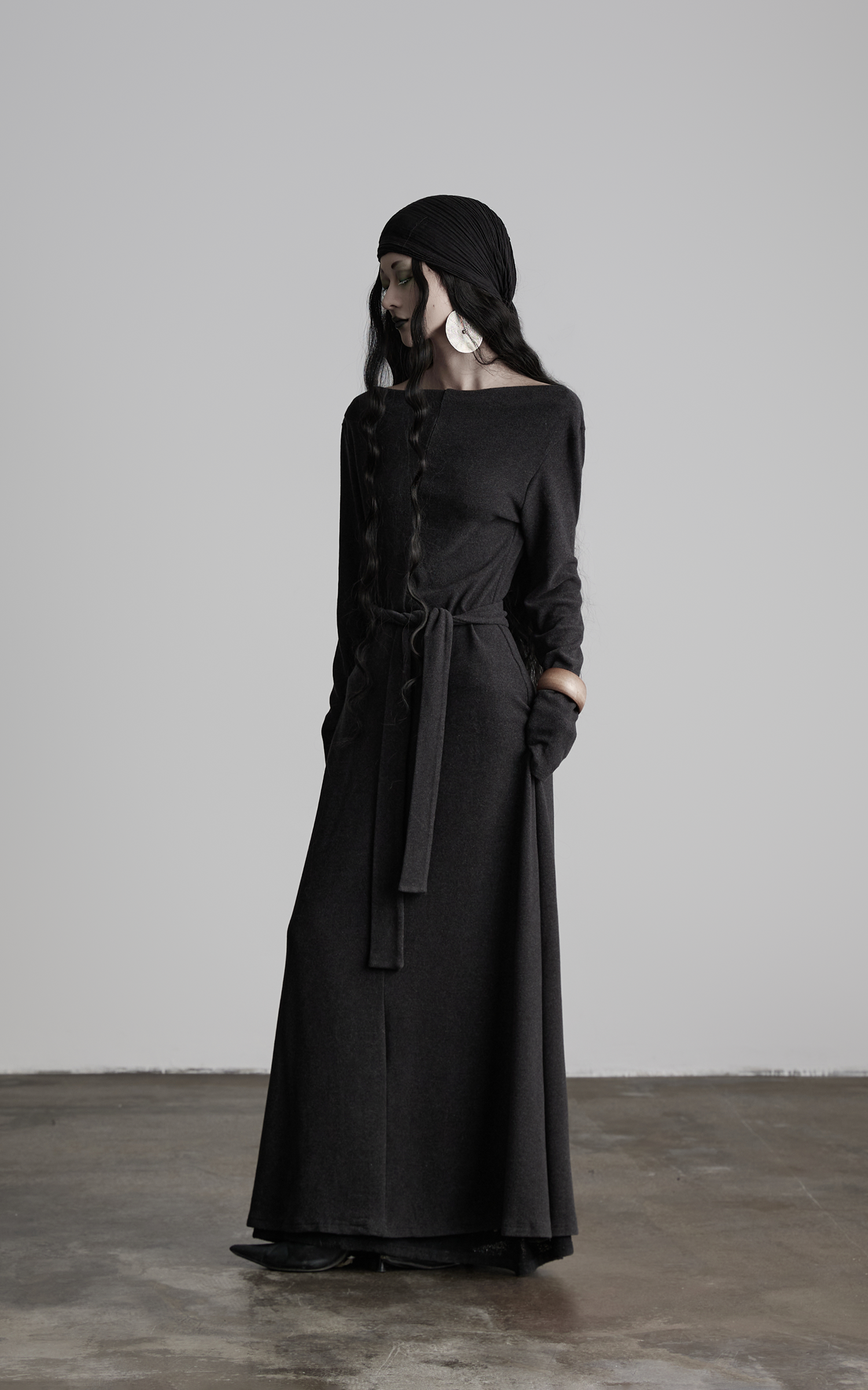 DOINDULGE Off-Shoulder Long Sleeve Dress with Raw Edges and Belt