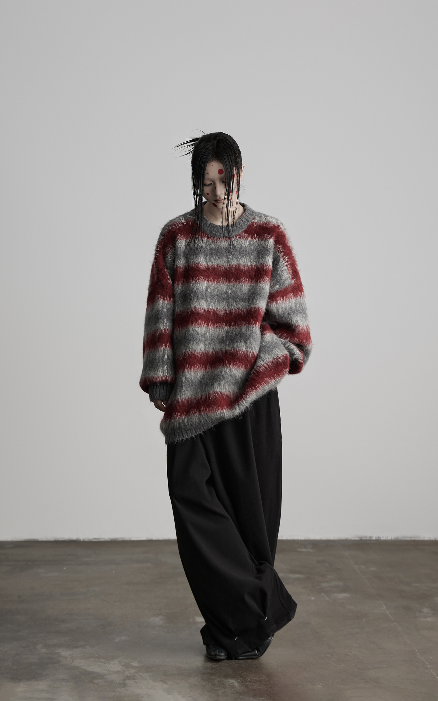 DOINDULGE Striped Fuzzy Knit Sweater Oversized Pullover Red Grey