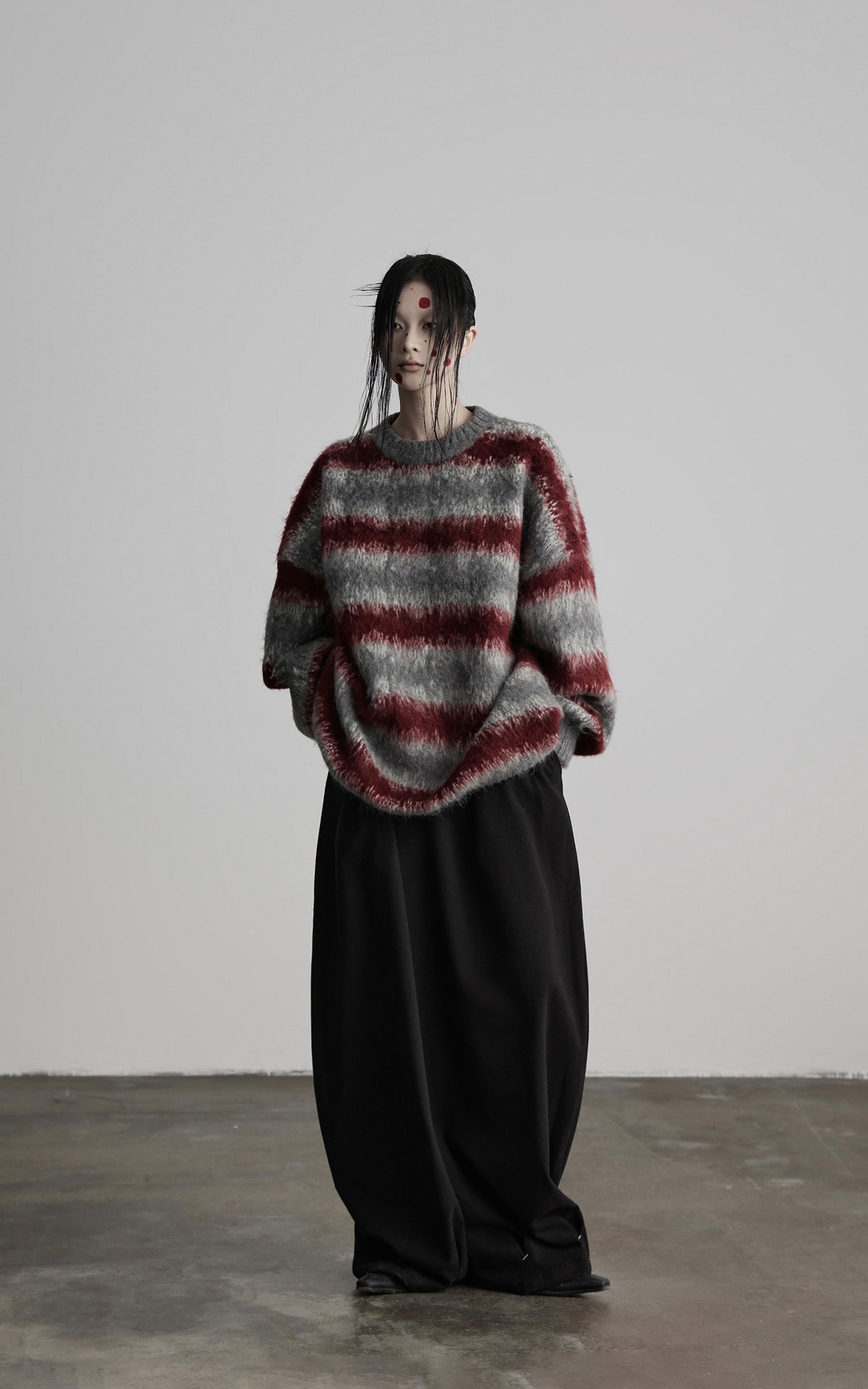 DOINDULGE Striped Fuzzy Knit Sweater Oversized Pullover Red Grey