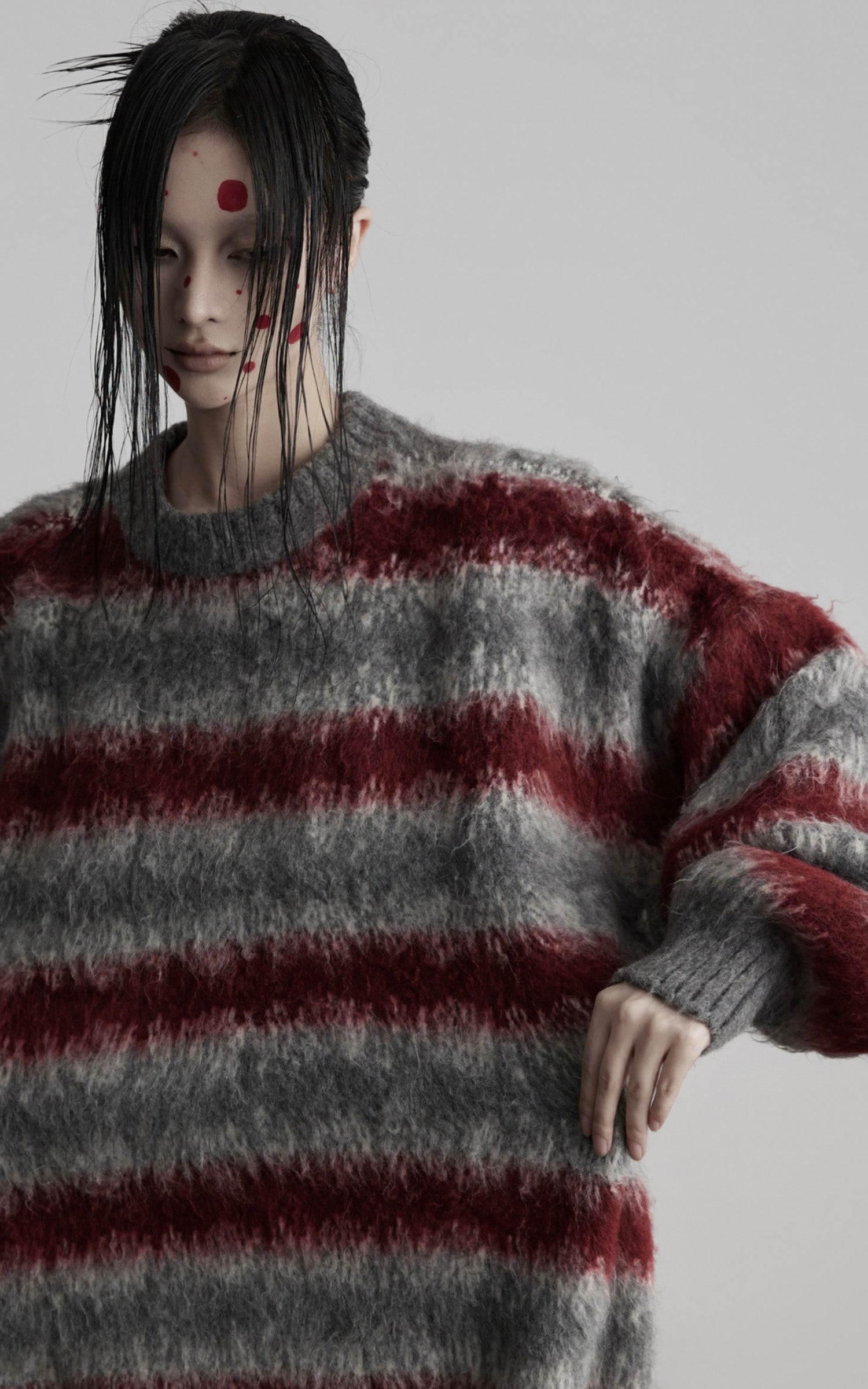 DOINDULGE Striped Fuzzy Knit Sweater Oversized Pullover Red Grey
