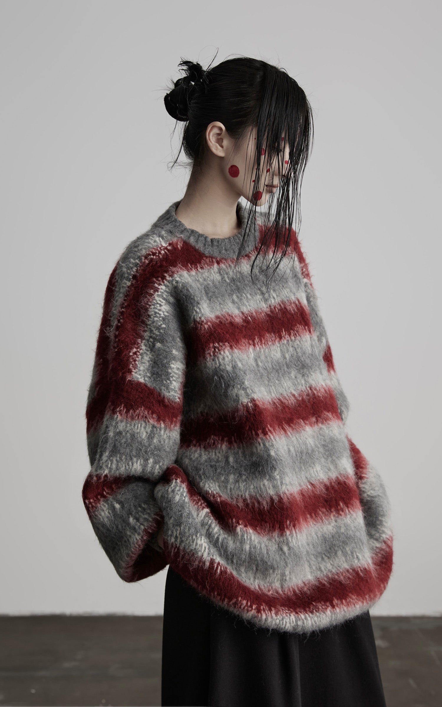 DOINDULGE Striped Fuzzy Knit Sweater Oversized Pullover Red Grey
