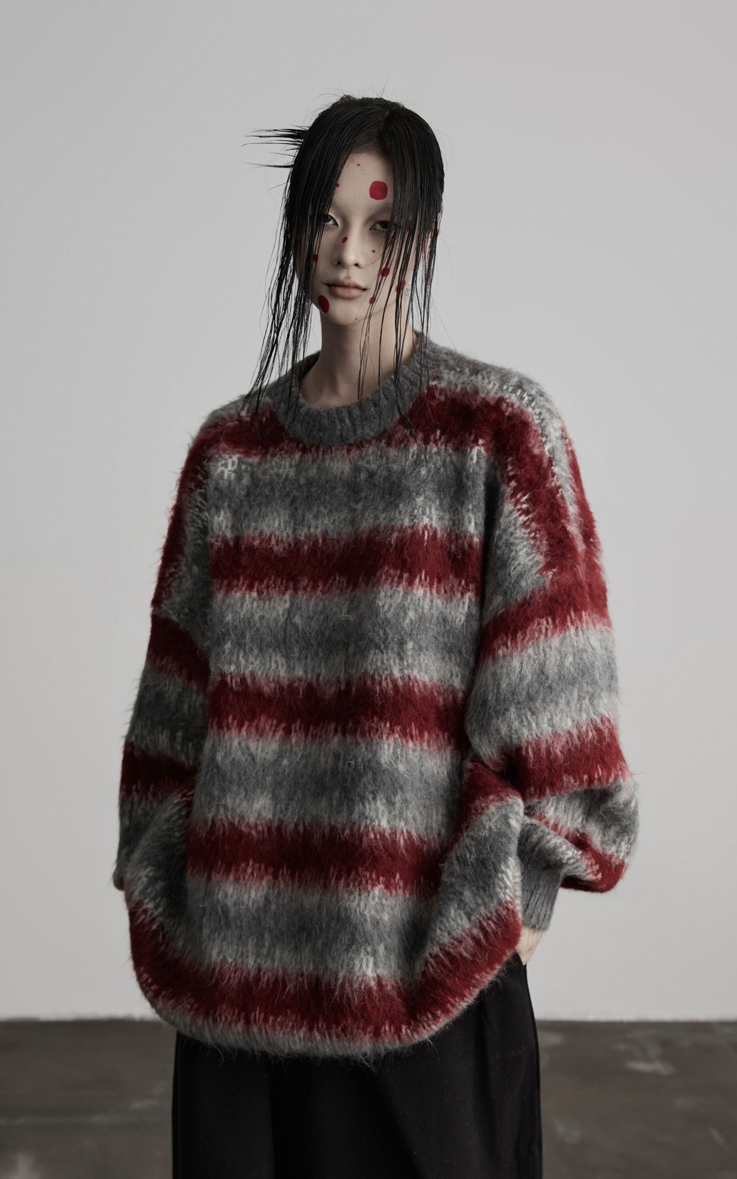 DOINDULGE Striped Fuzzy Knit Sweater Oversized Pullover Red Grey