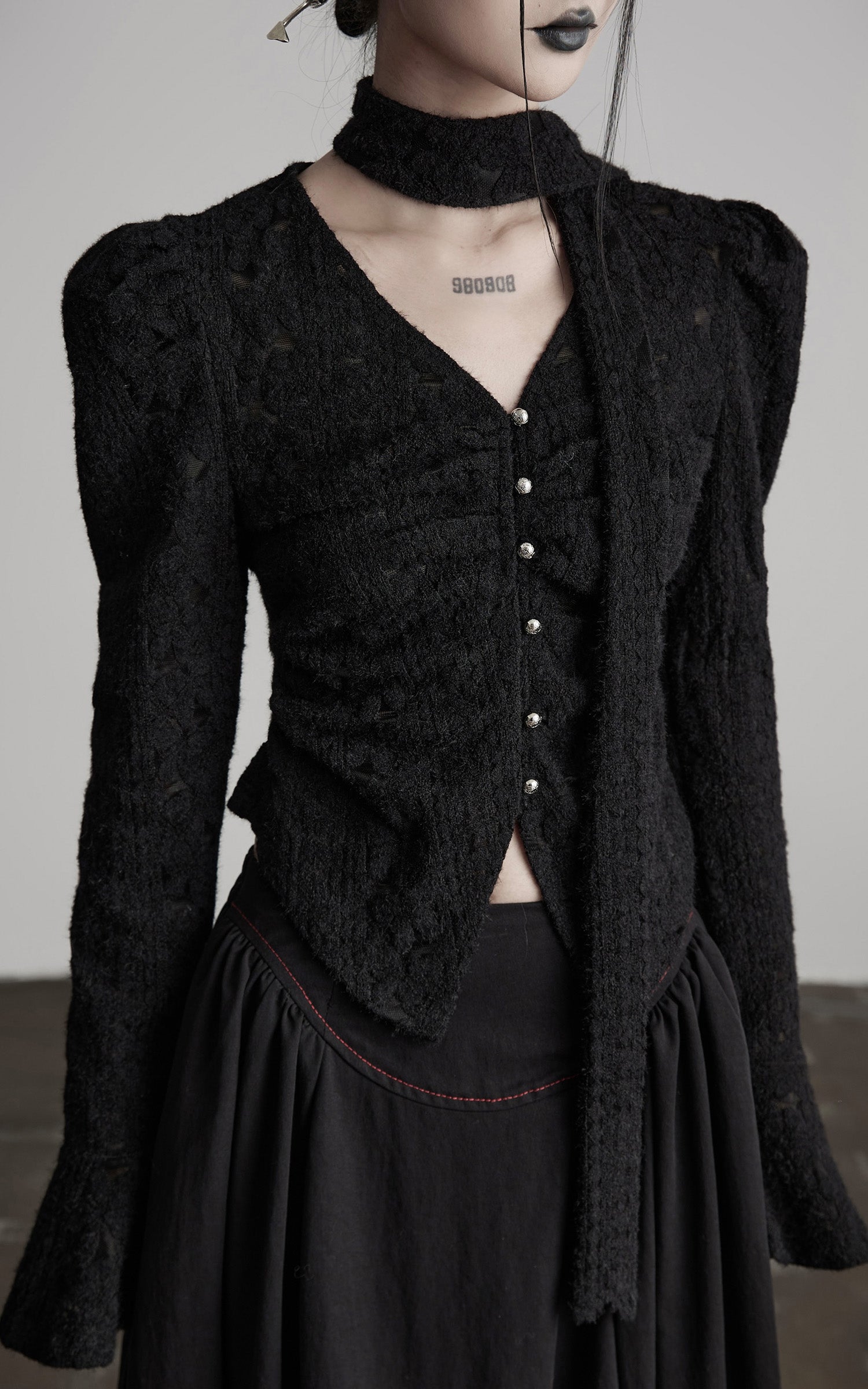 DOINDULGE Textured Knit Sculpted Top with Rosette Buttons