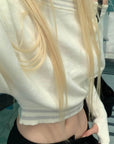 Rase le sol Off-Shoulder Knit Cropped Sweater