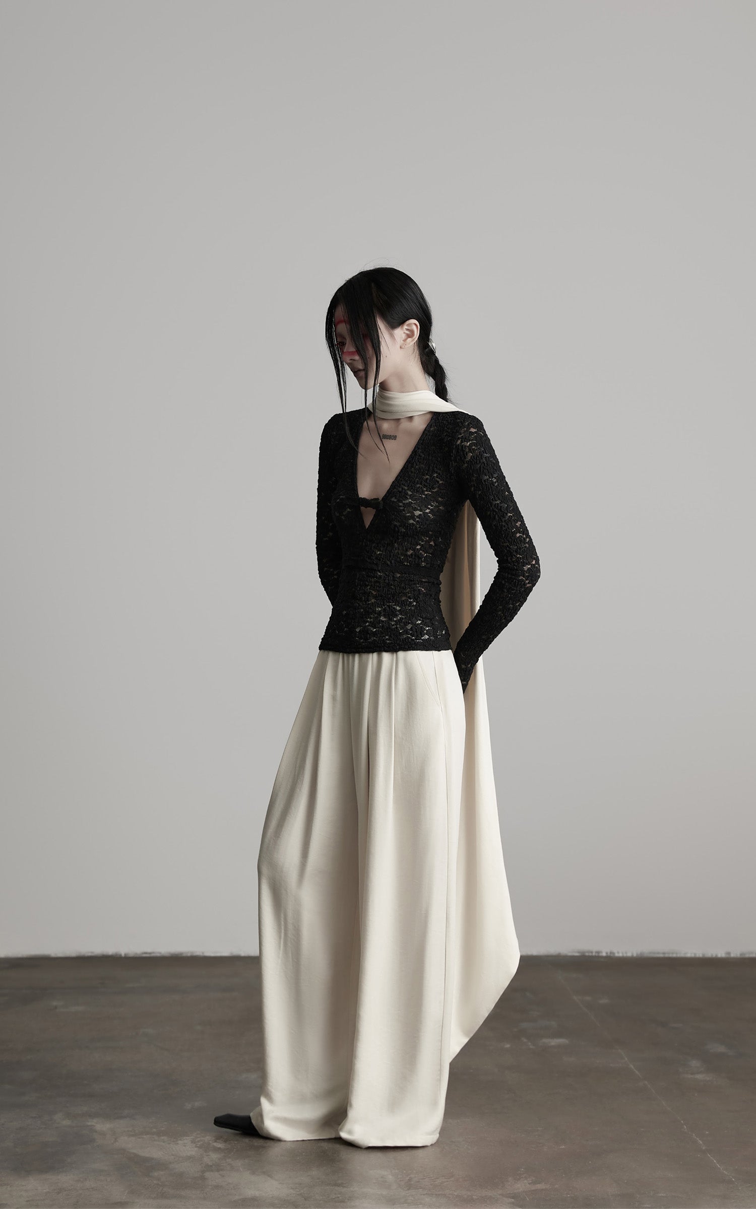 DOINDULGE Wide Leg Trousers with Draped Obi Belt