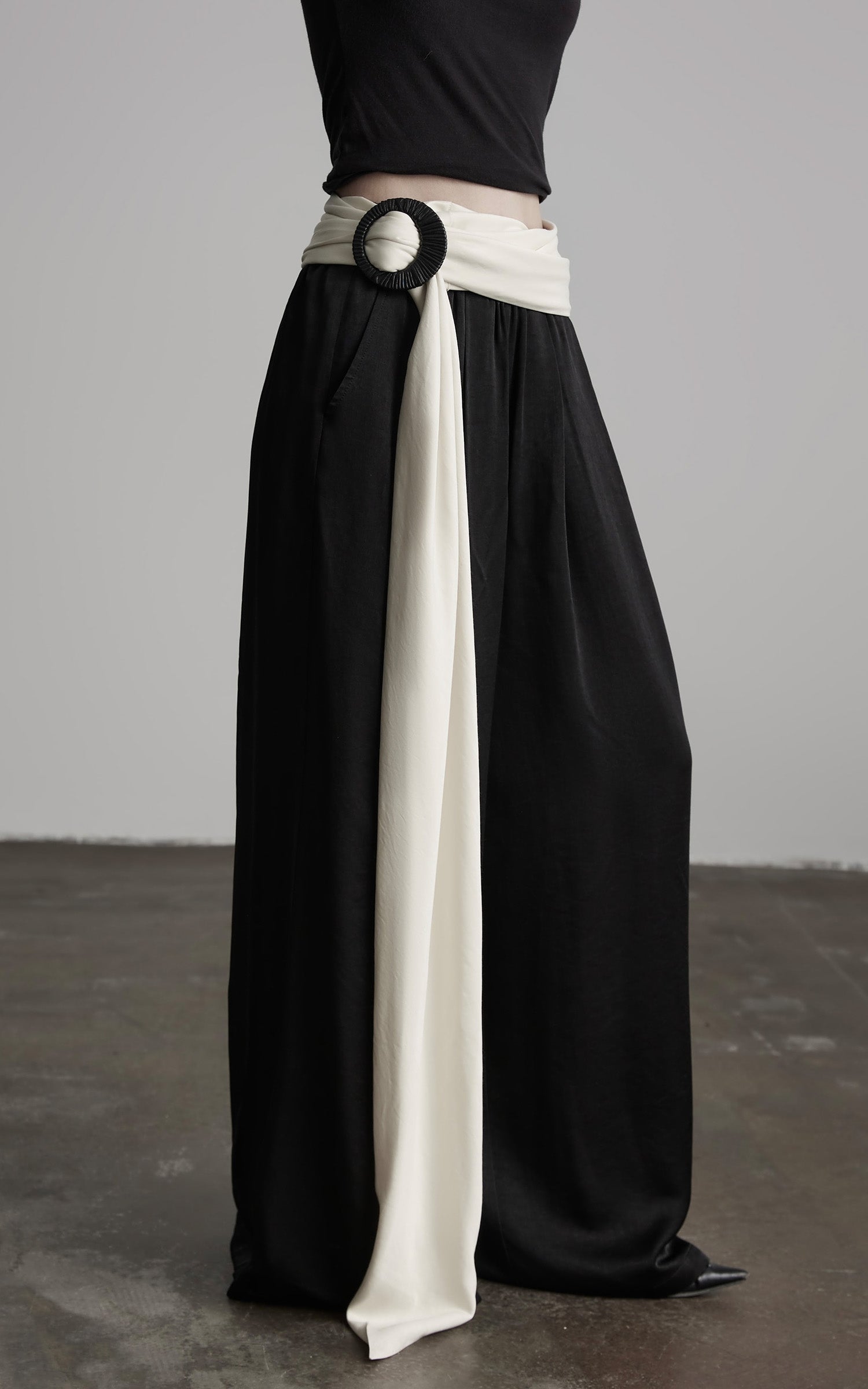 DOINDULGE Wide Leg Trousers with Draped Obi Belt