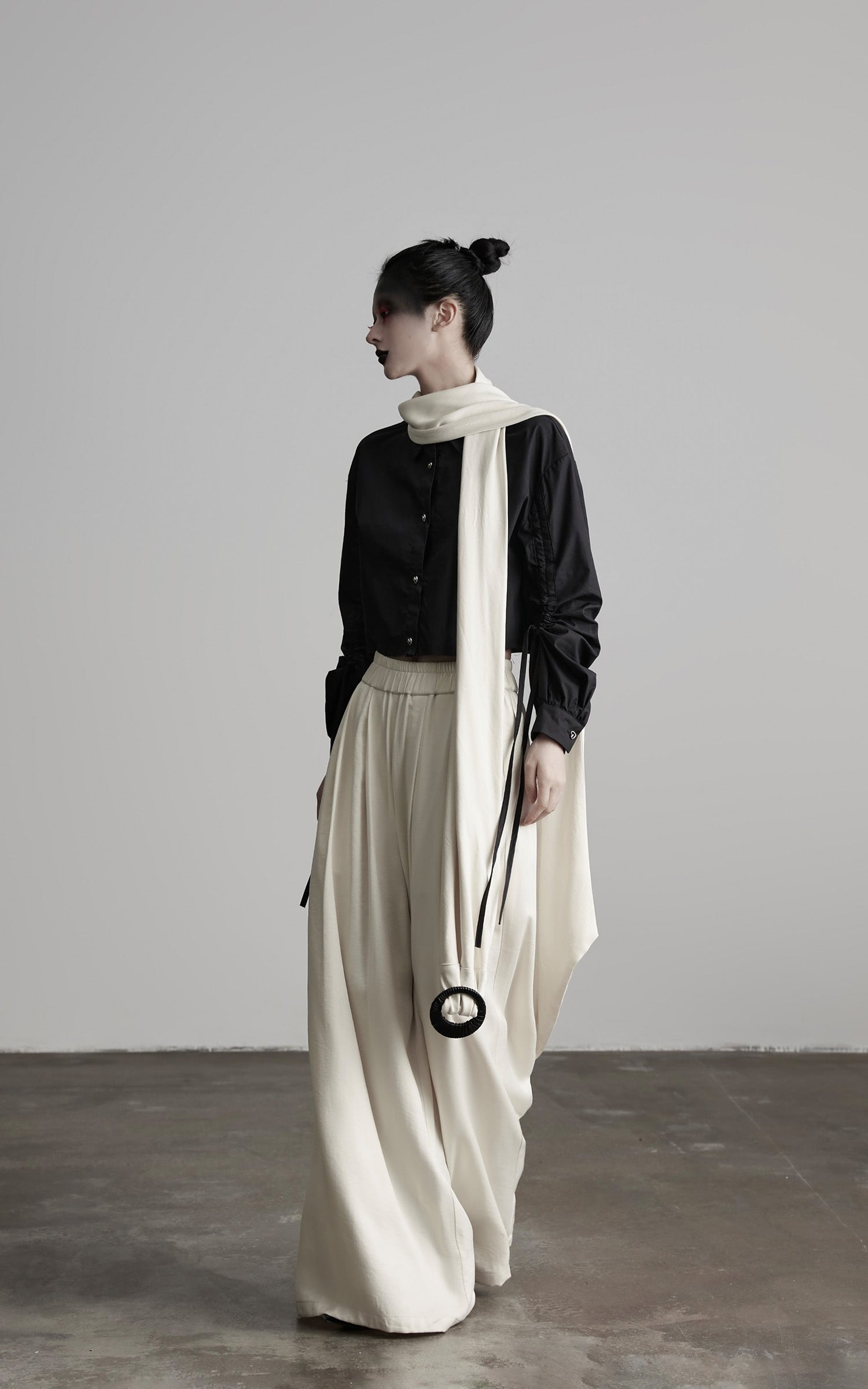 DOINDULGE Wide Leg Trousers with Draped Obi Belt