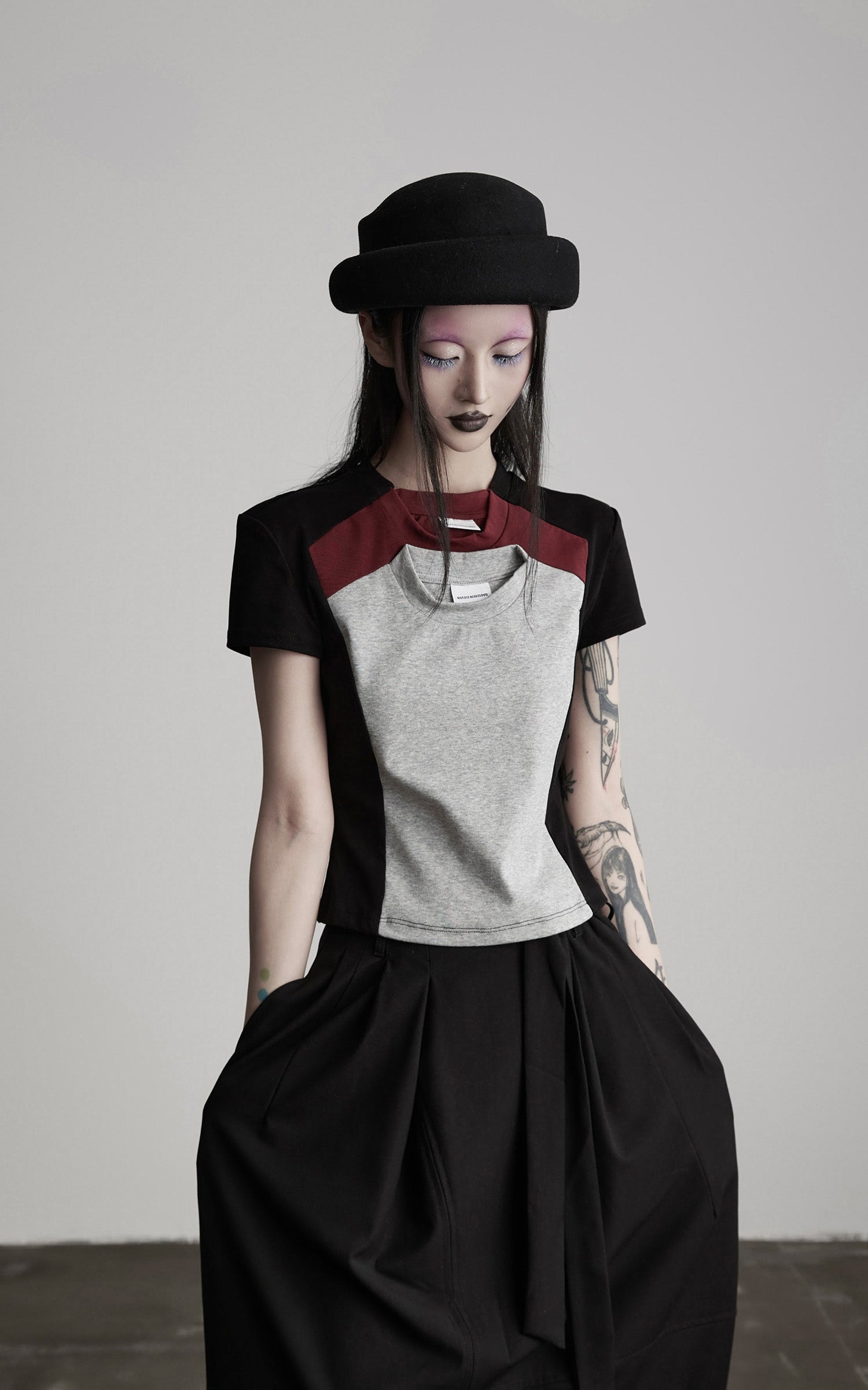 DOINDULGE Paneled Cutout T-Shirt with Layered Collar