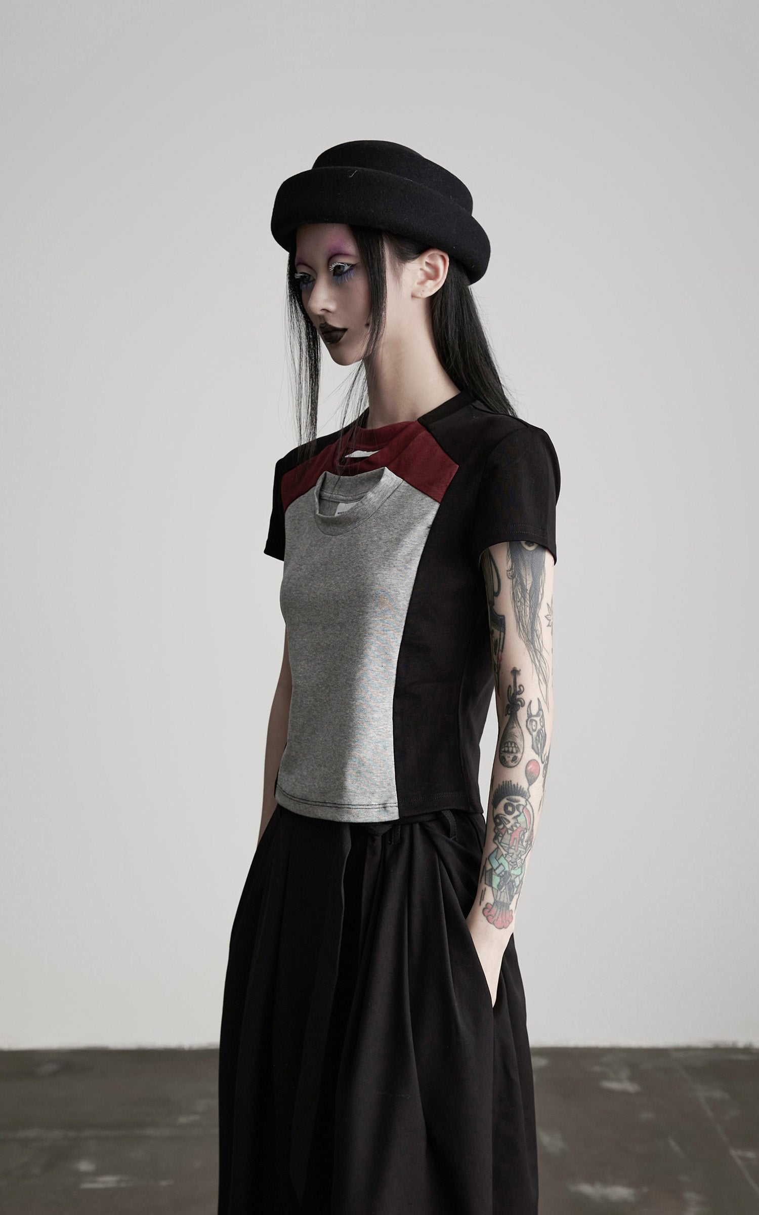 DOINDULGE Paneled Cutout T-Shirt with Layered Collar