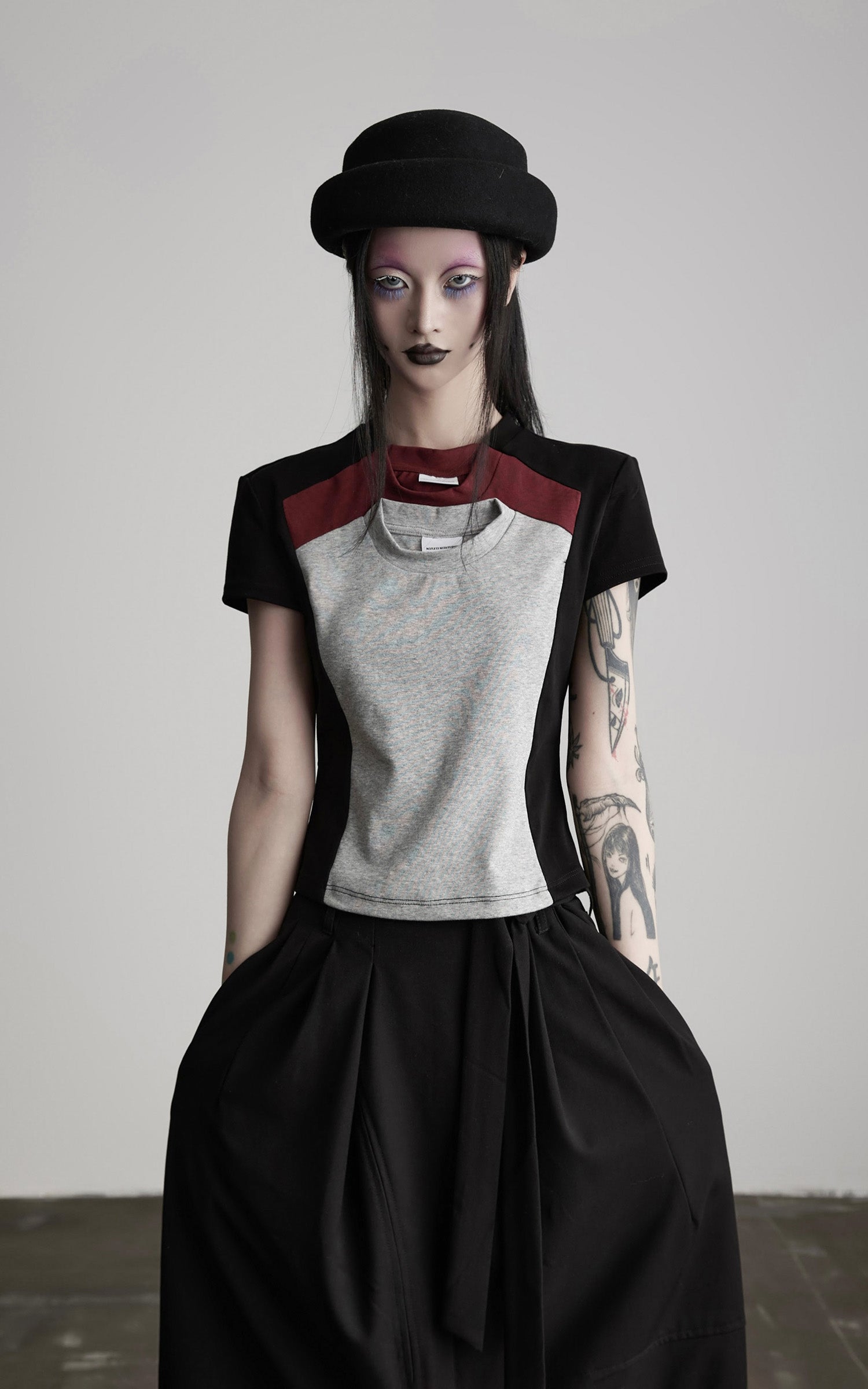 DOINDULGE Paneled Cutout T-Shirt with Layered Collar