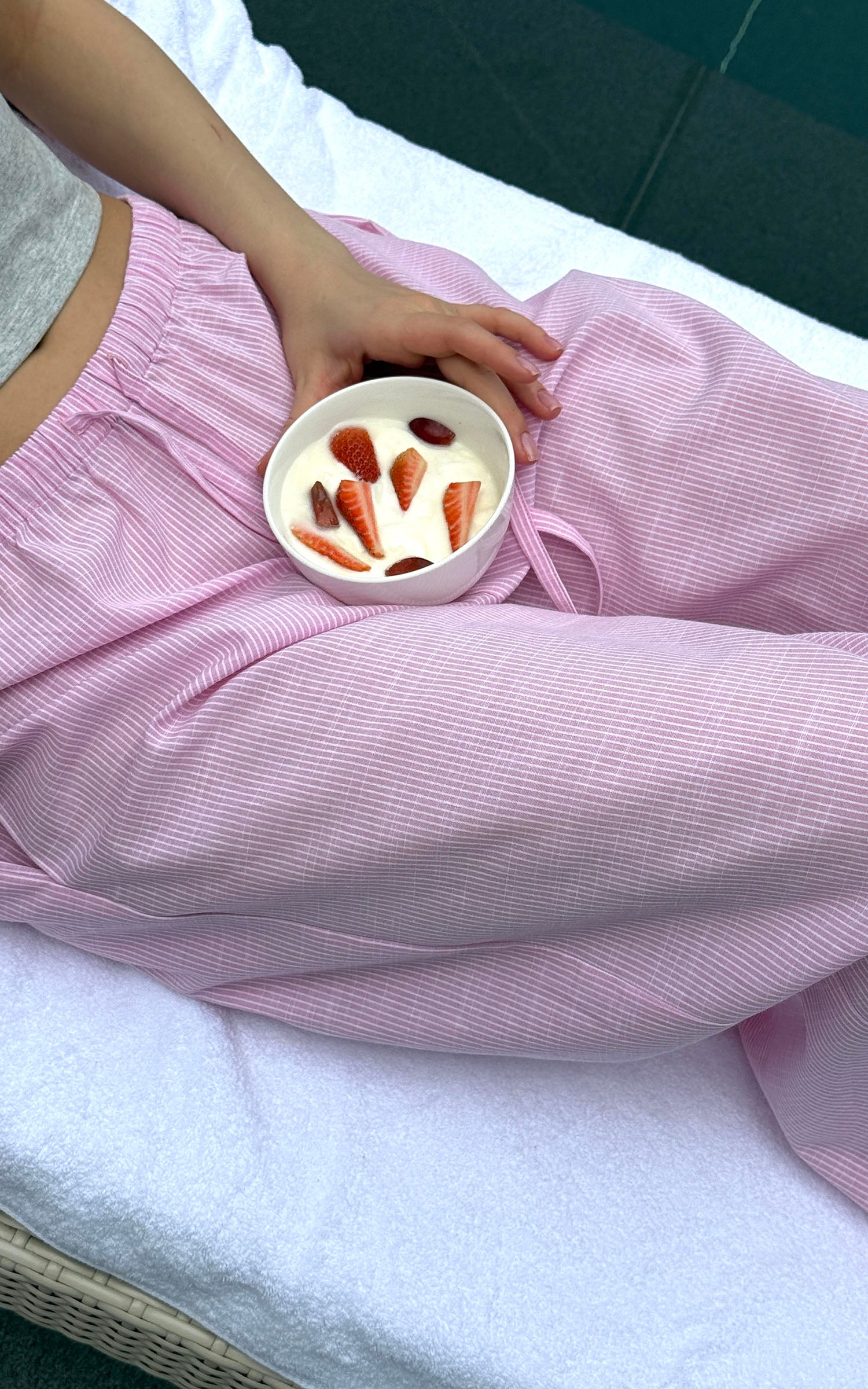 0122stepll 핑크 스트라이프 릴랙스 와이드 팬츠