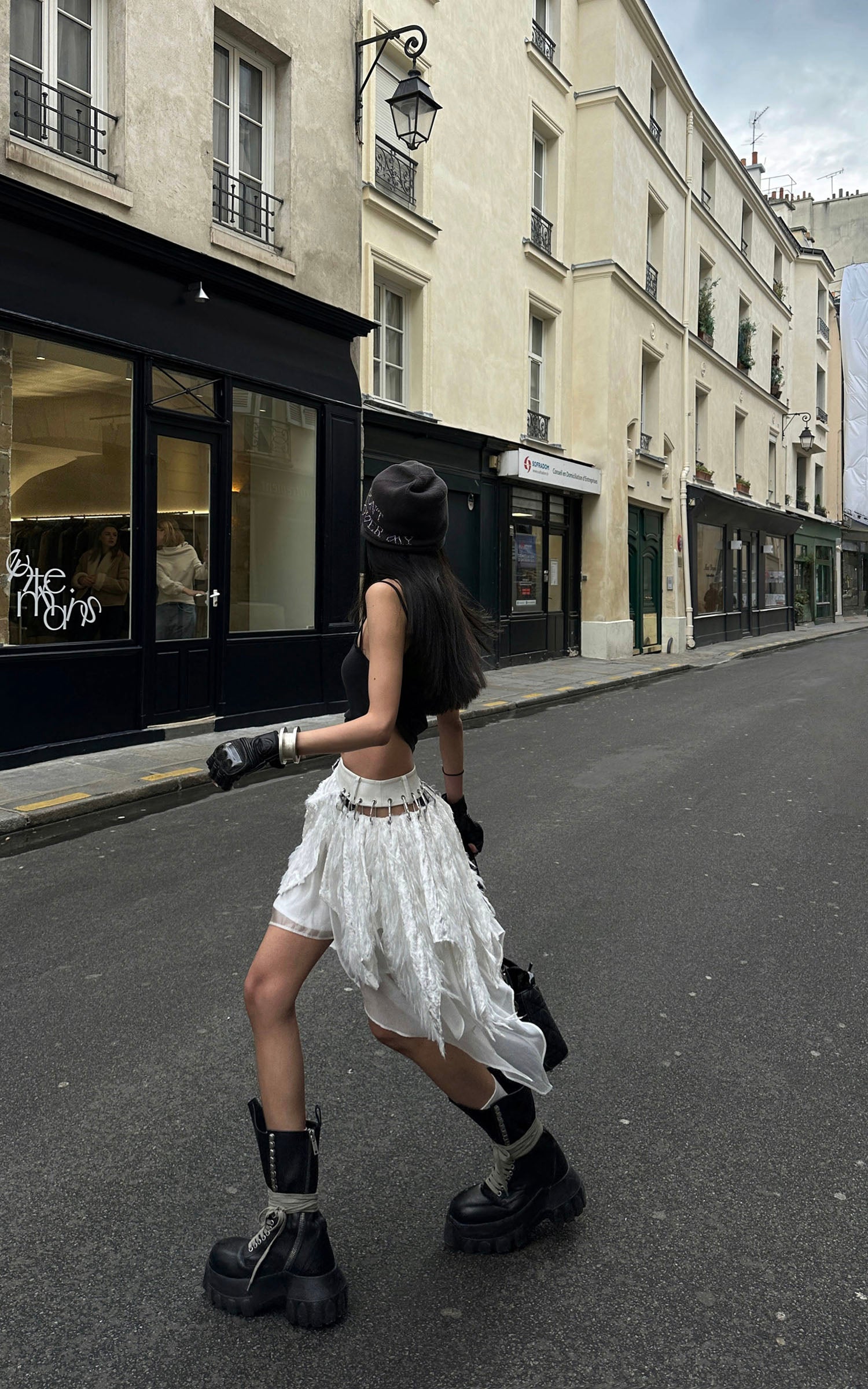 WARDEN EDGE Deconstructed Feather Fringe Skirt - PINKPARKS