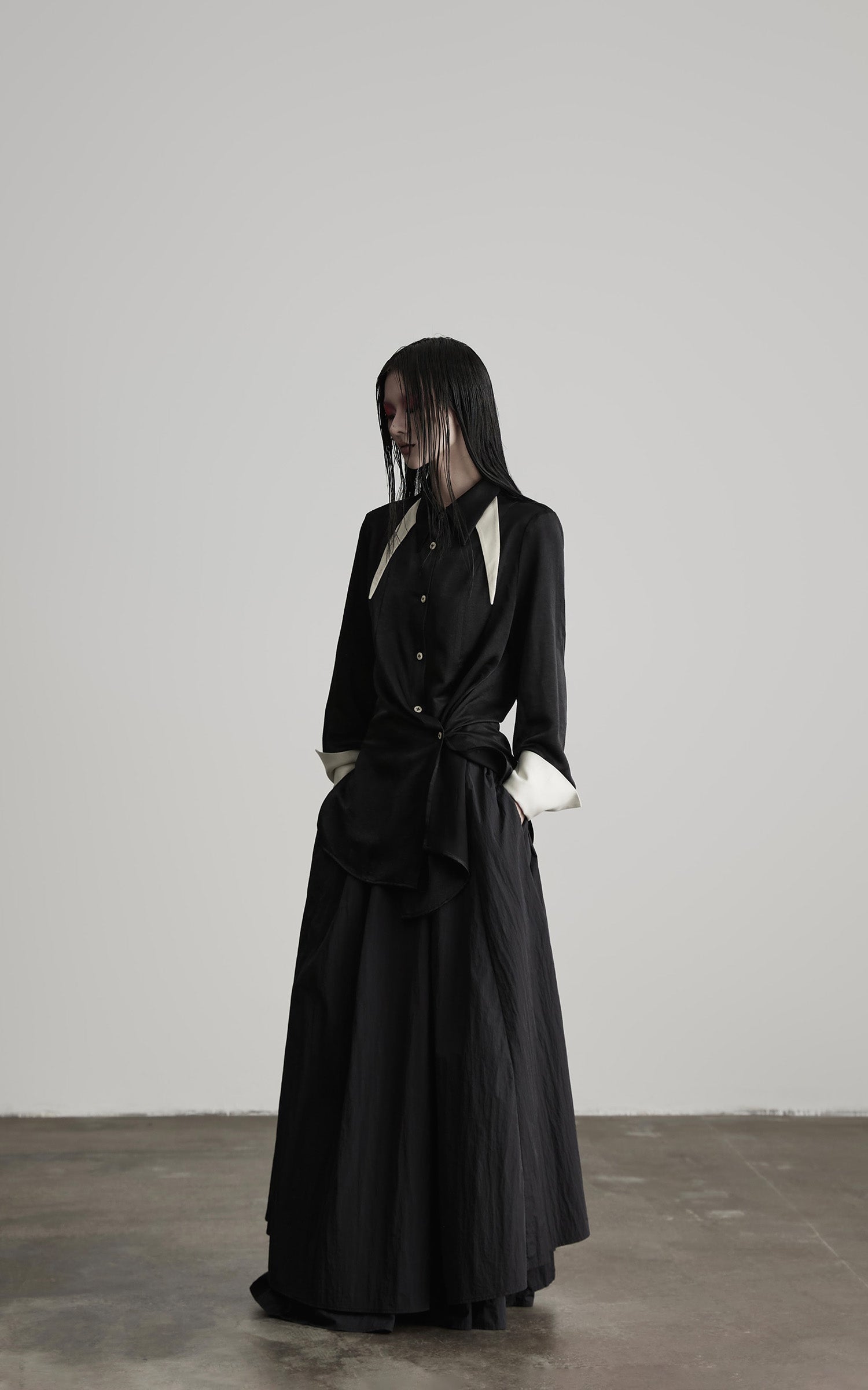 DOINDULGE Deconstructed Asymmetric Contrast Shirt