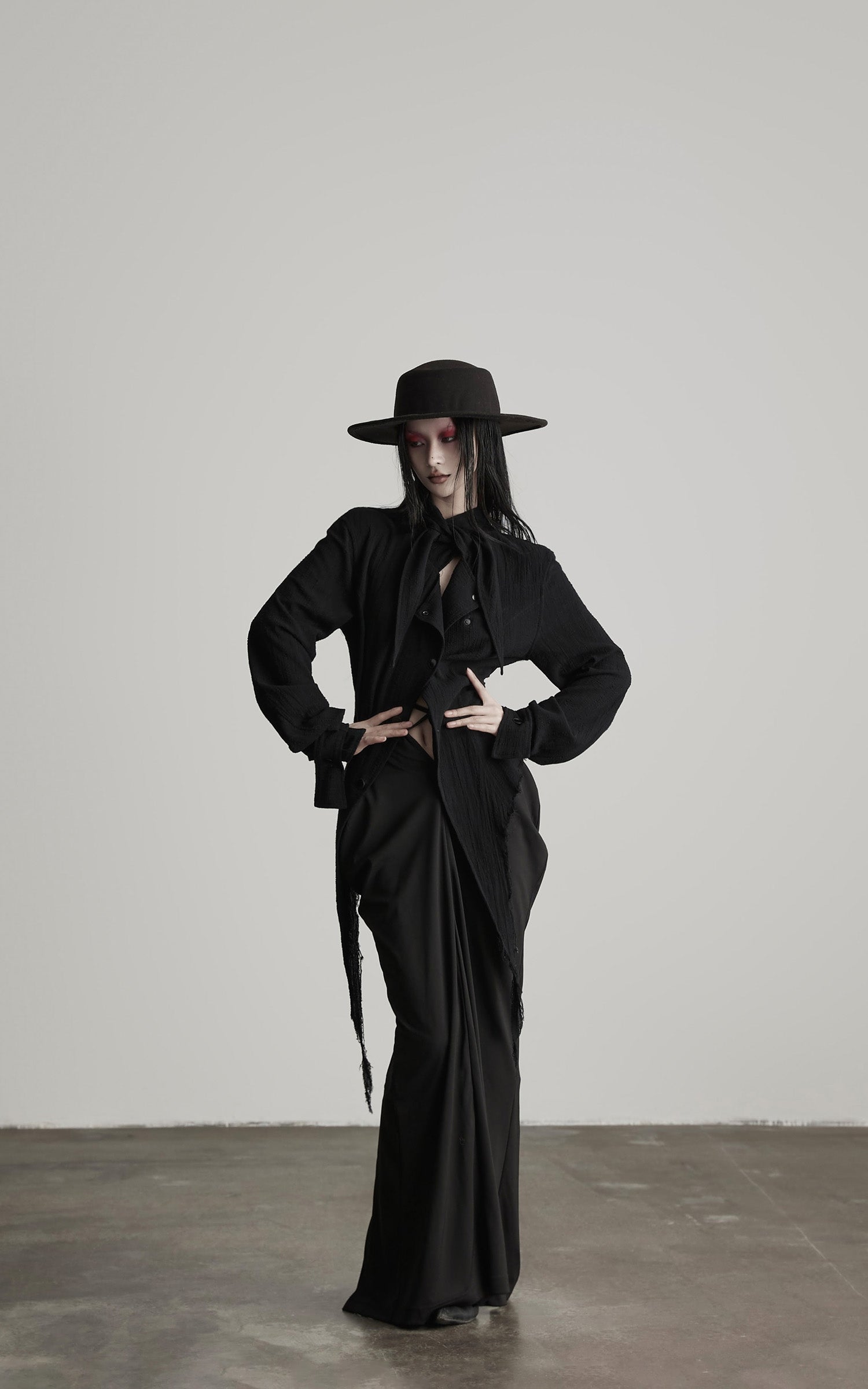 DOINDULGE Deconstructed Fray-Edge Sculpted Shirt