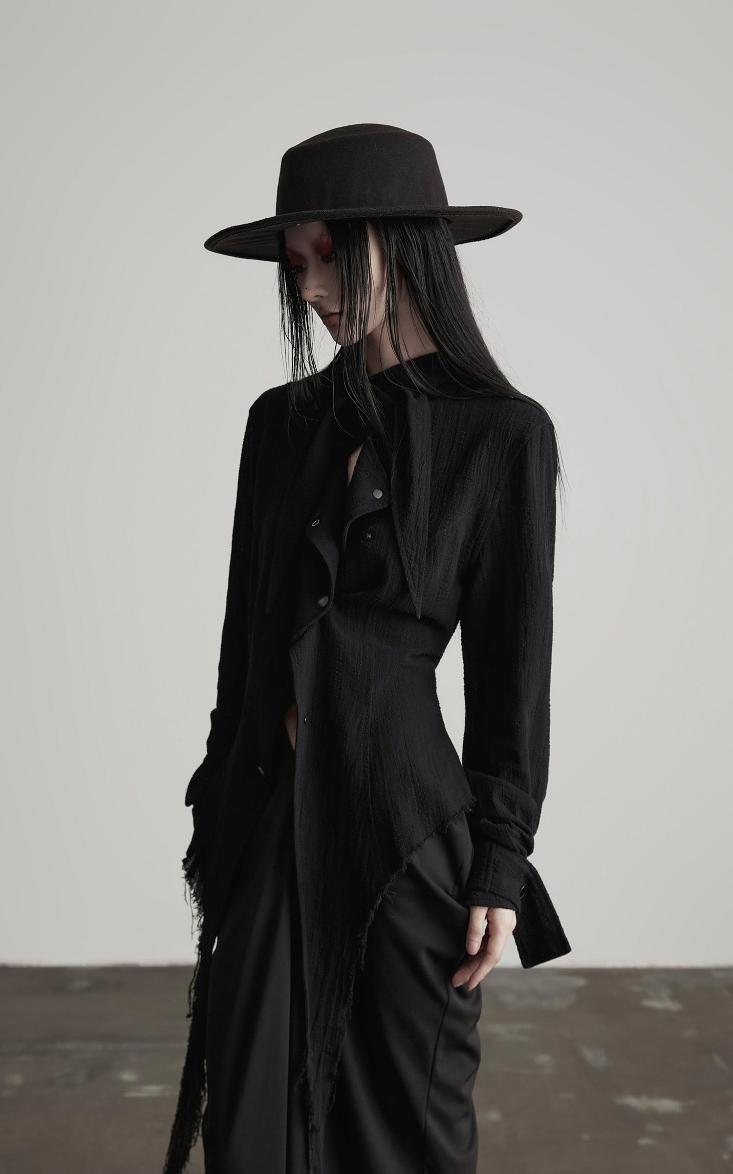 DOINDULGE Deconstructed Fray-Edge Sculpted Shirt