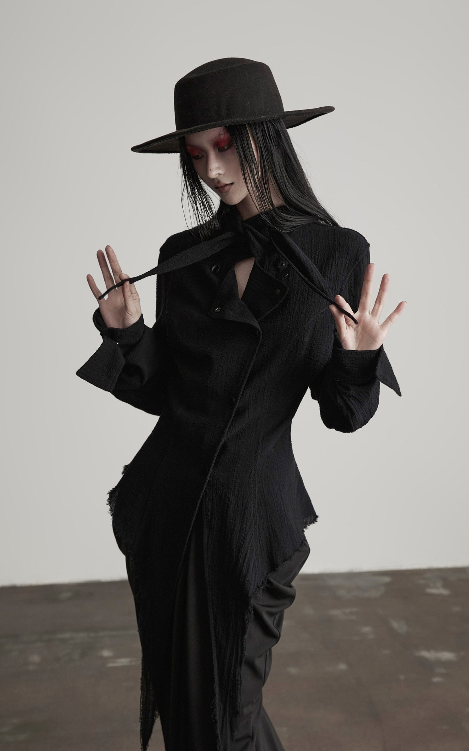 DOINDULGE Deconstructed Fray-Edge Sculpted Shirt