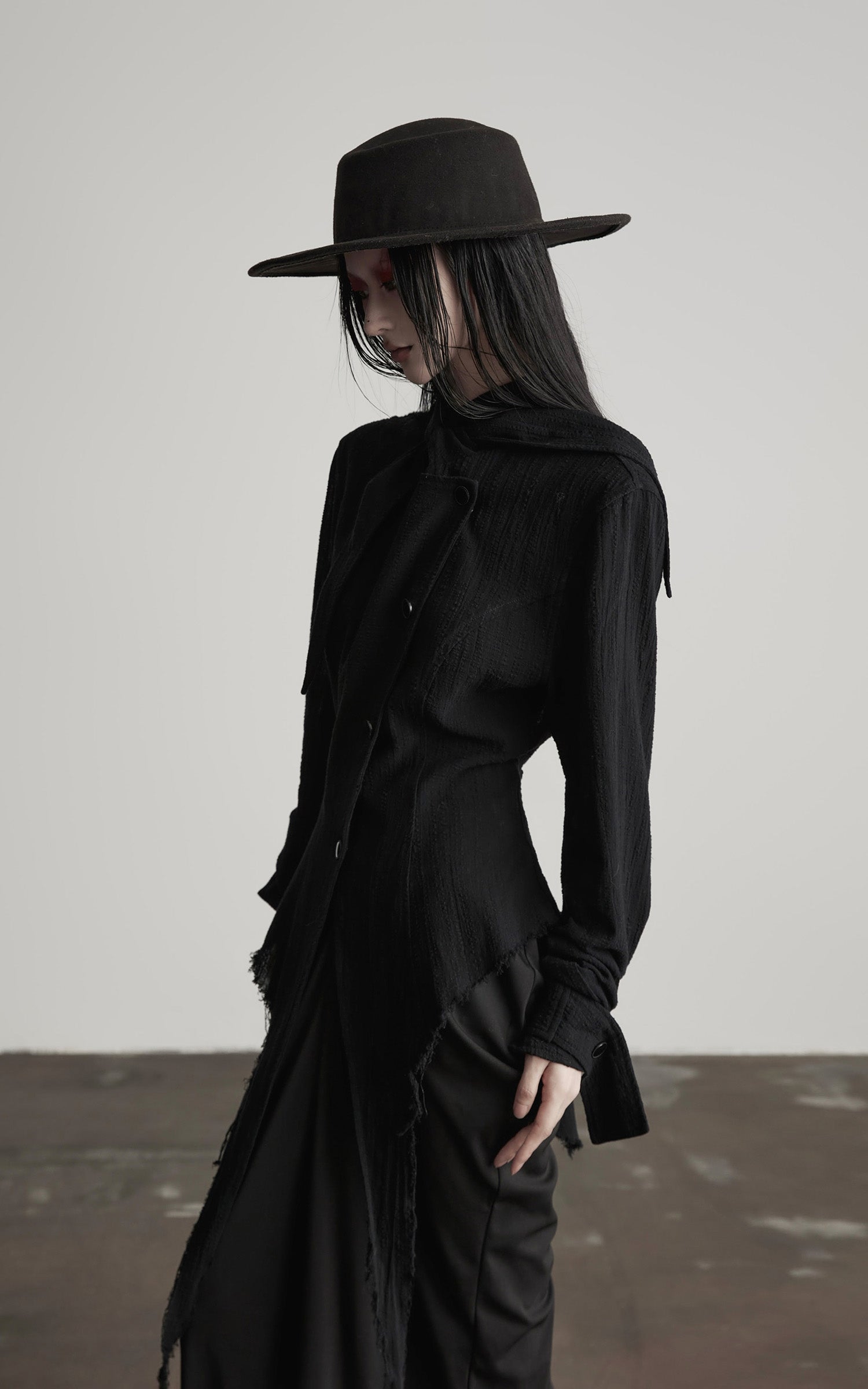 DOINDULGE Deconstructed Fray-Edge Sculpted Shirt