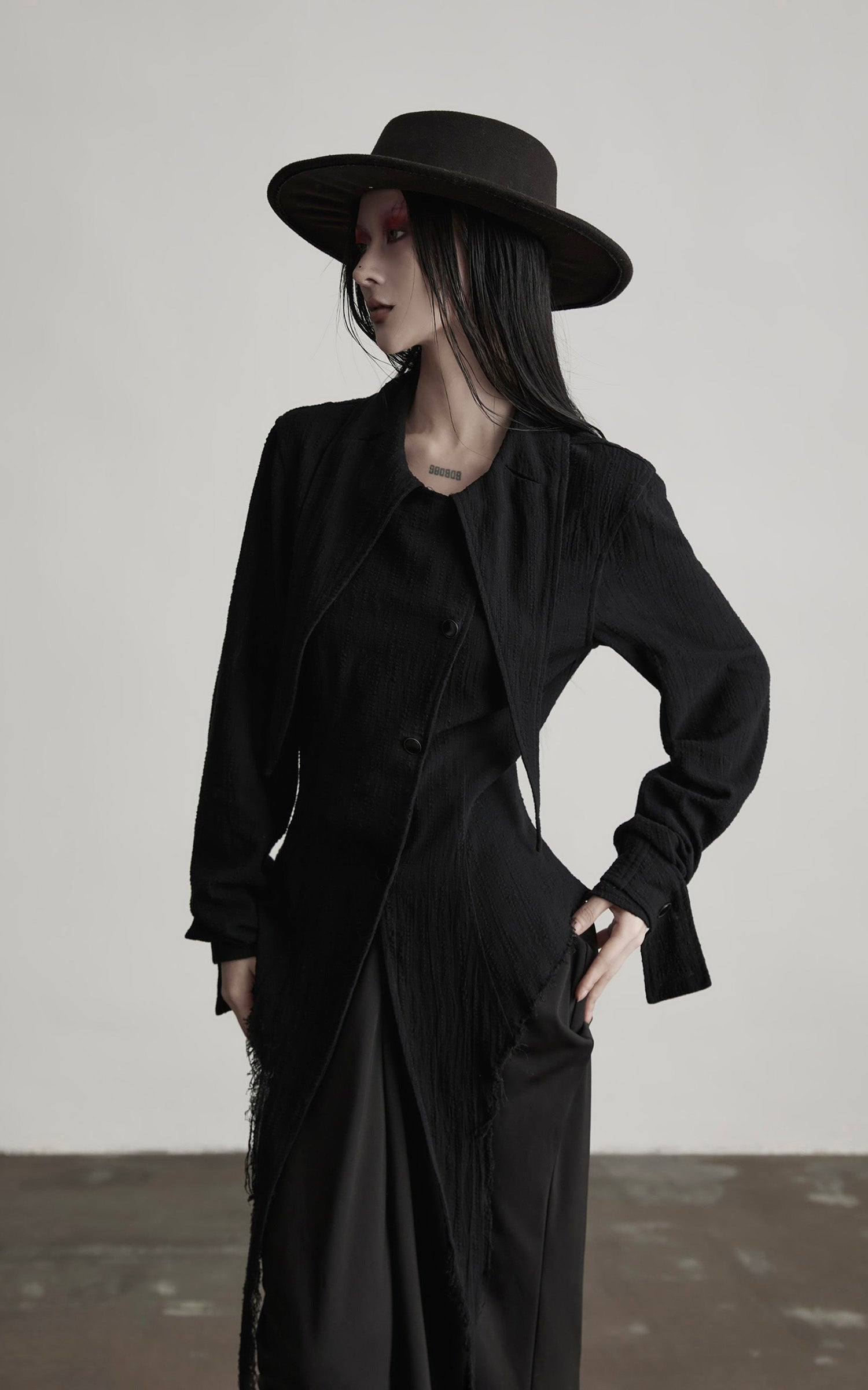 DOINDULGE Deconstructed Fray-Edge Sculpted Shirt
