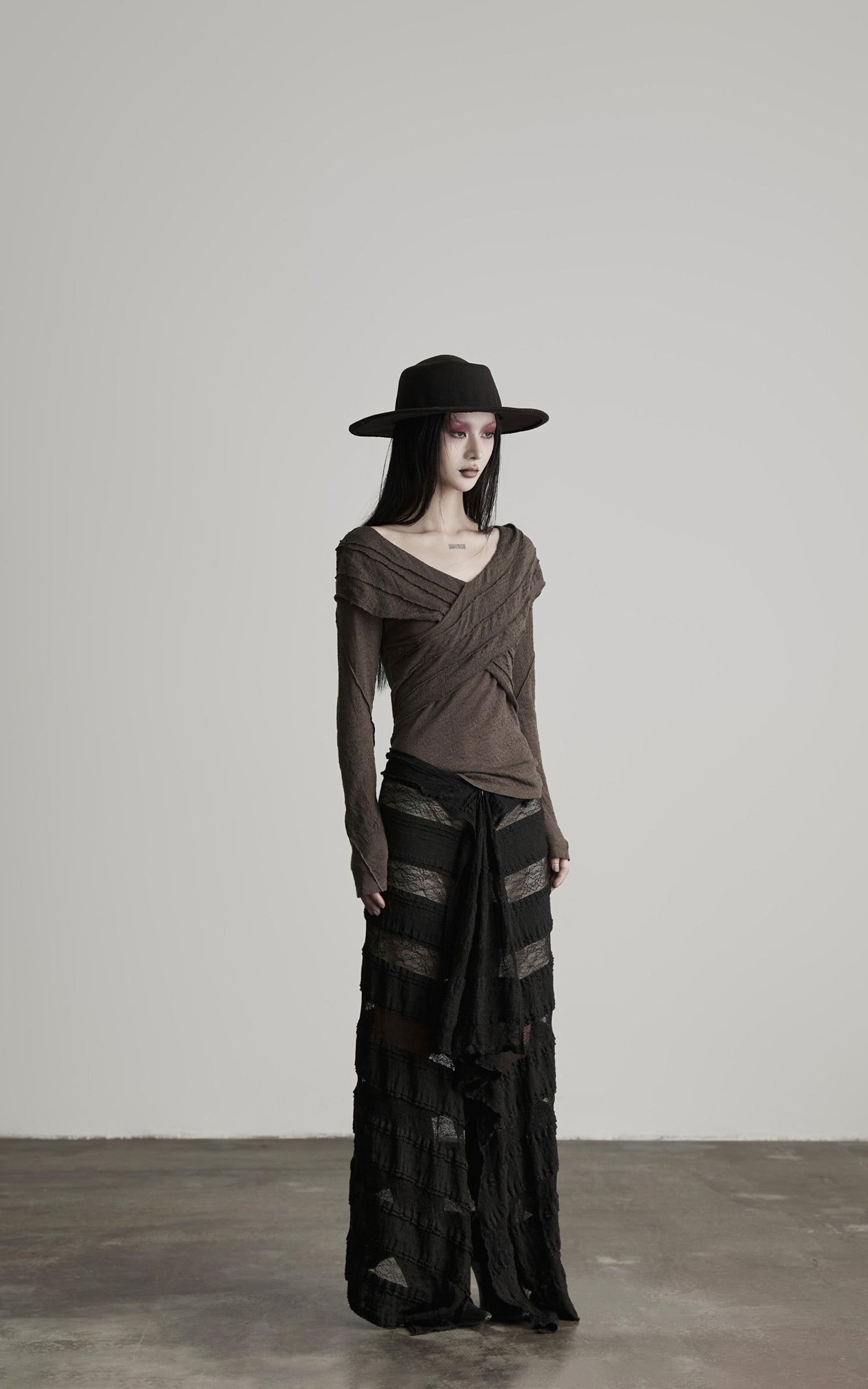 DOINDULGE Layered Sheer Drape Skirt with Lace Panels