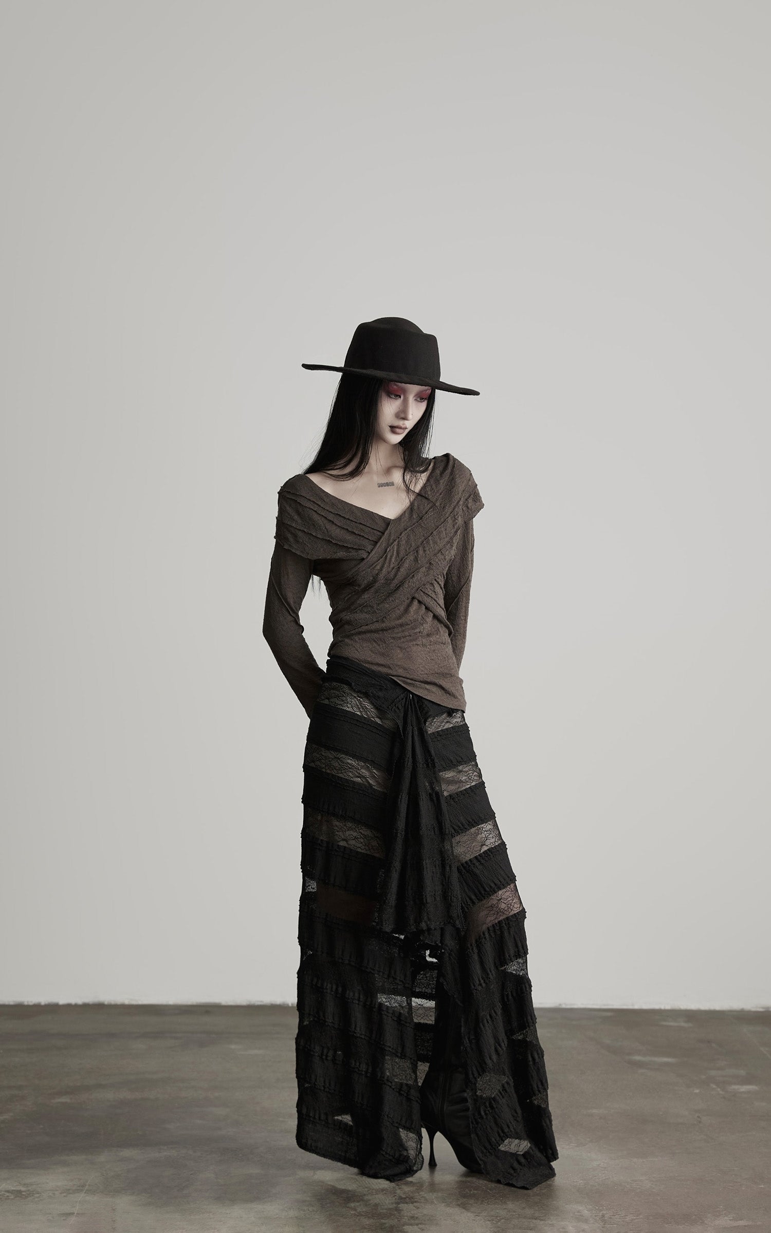 DOINDULGE Layered Sheer Drape Skirt with Lace Panels