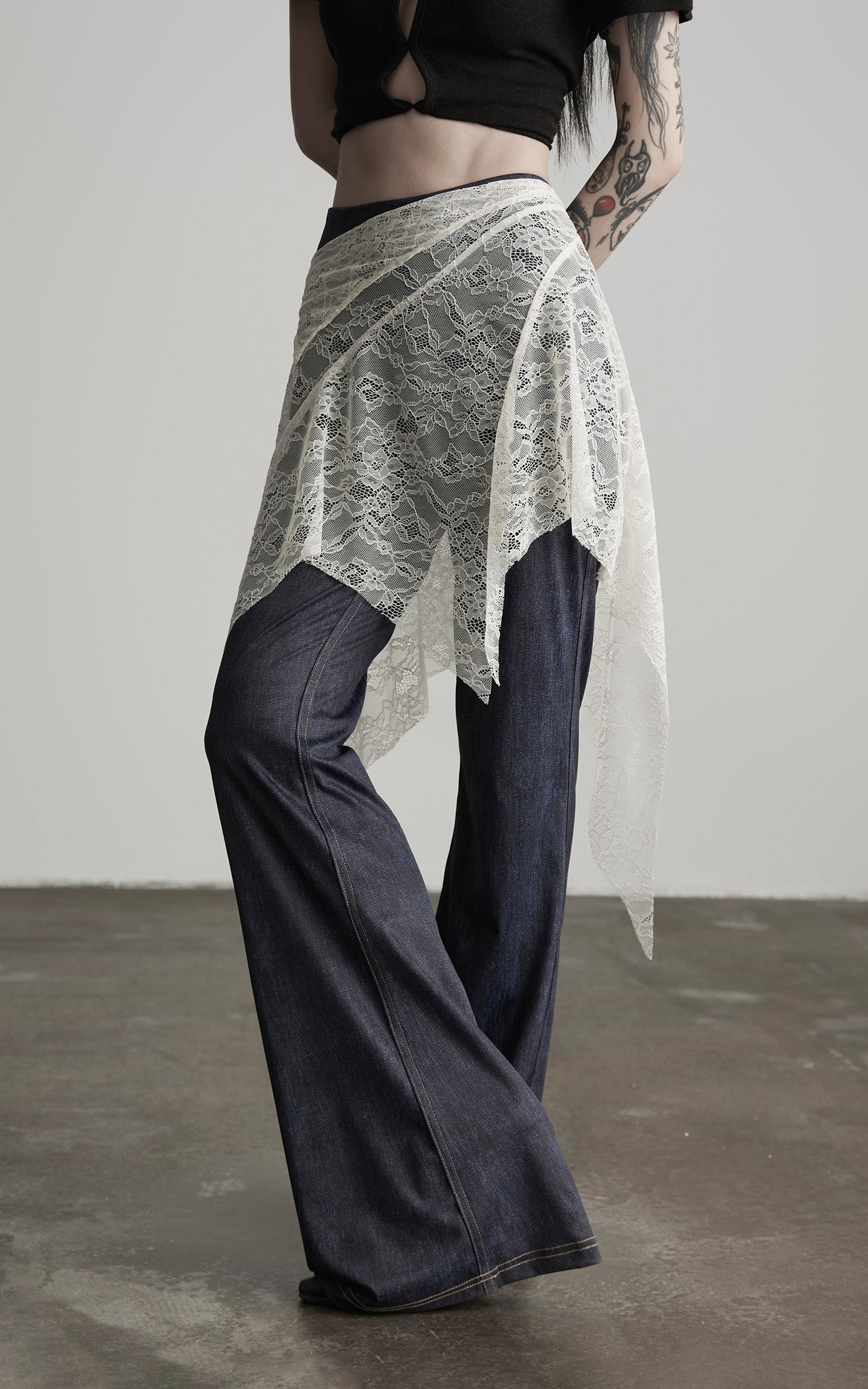 DOINDULGE Lace Overlay Denim Pants