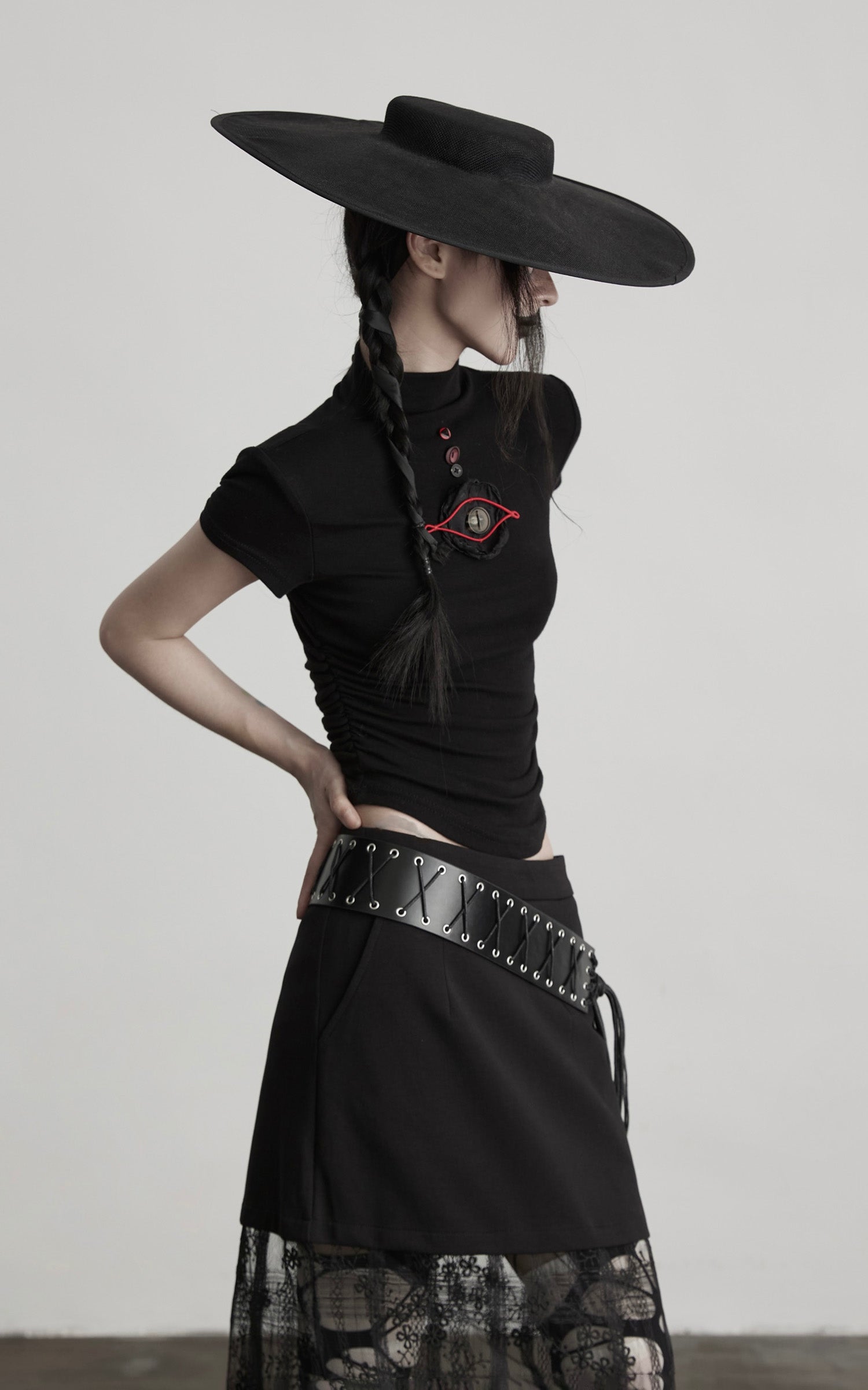 DOINDULGE Ruched Fitted Tee with Deconstructed Eye Button Detail