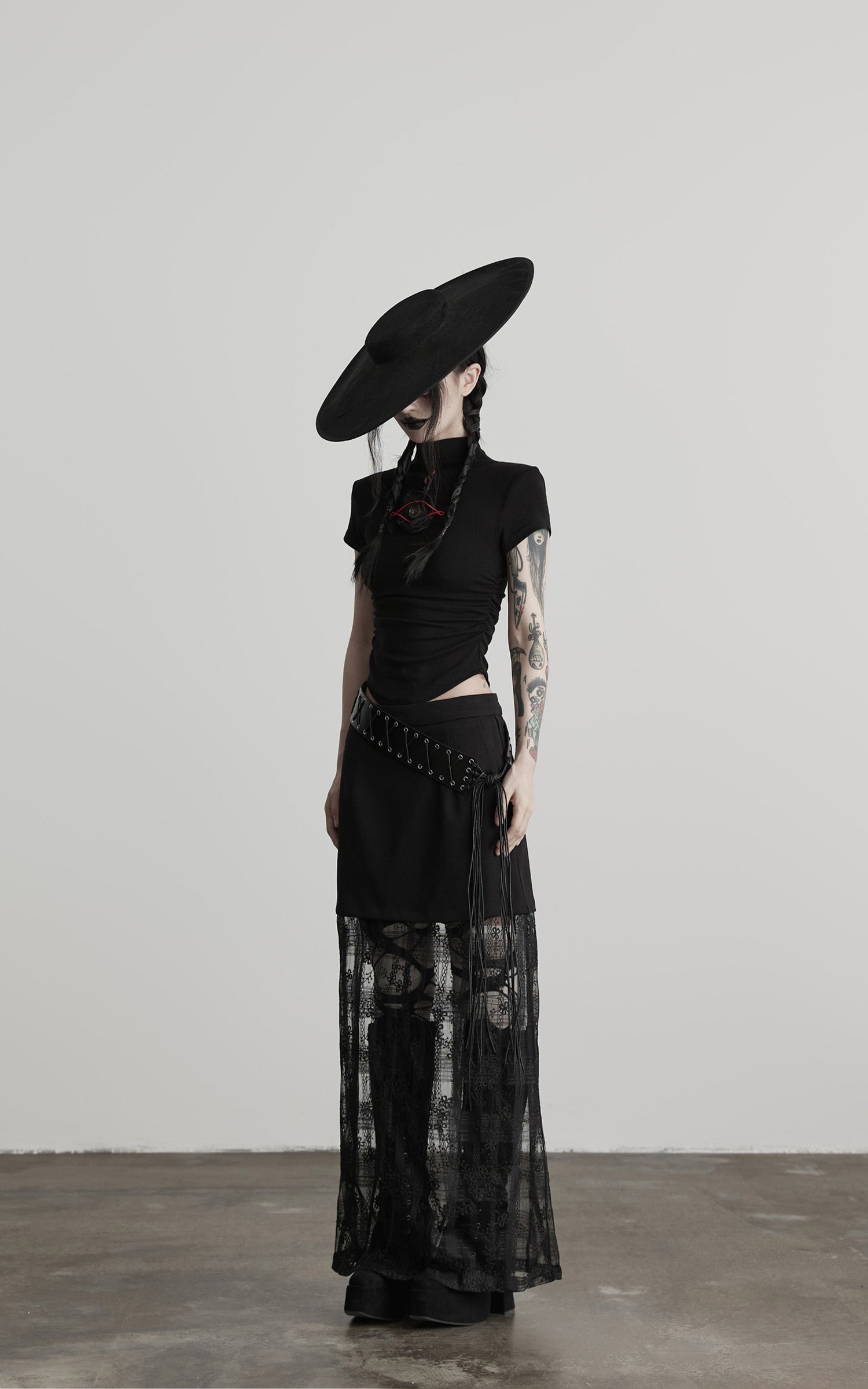 DOINDULGE Ruched Fitted Tee with Deconstructed Eye Button Detail