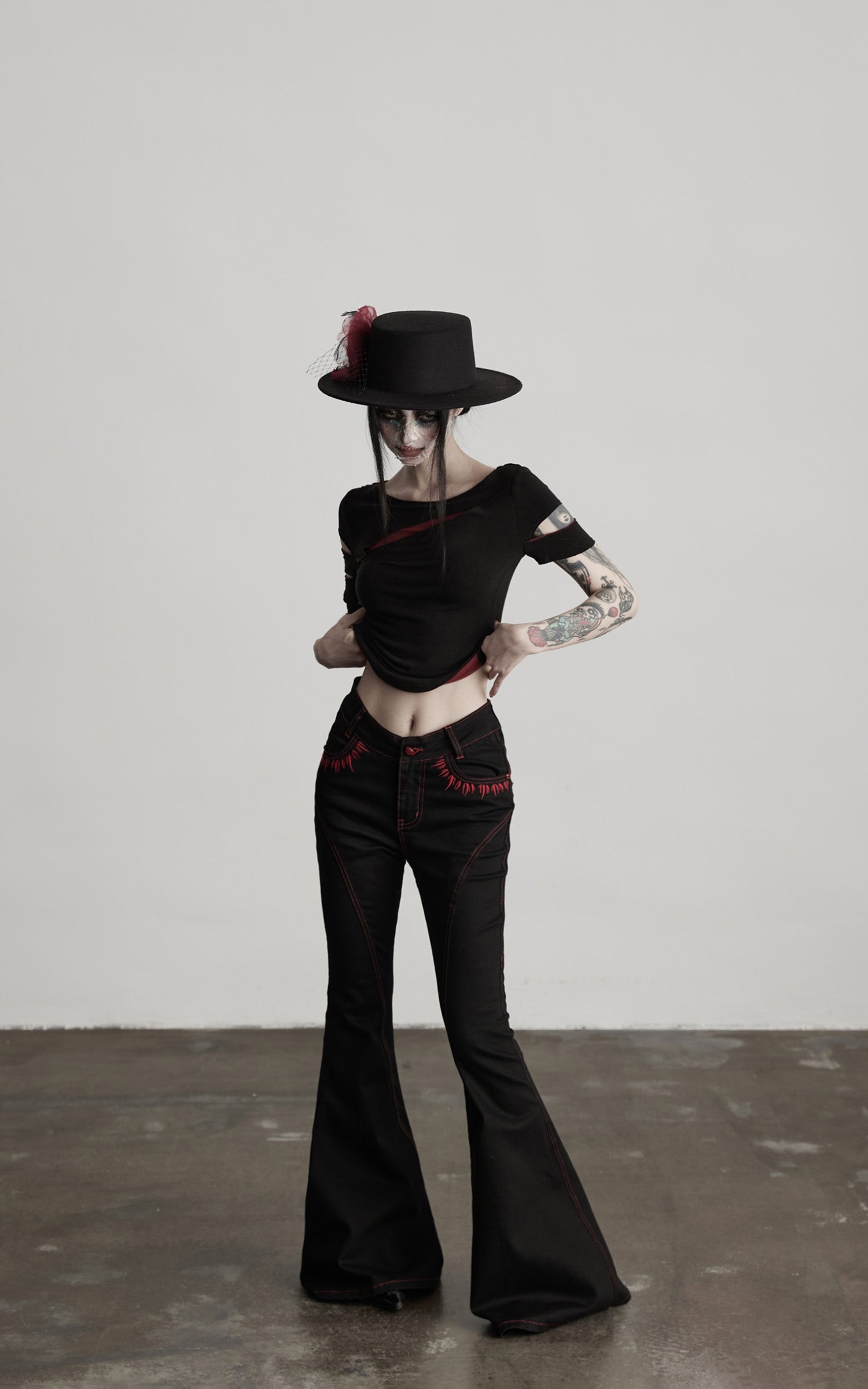 DOINDULGE Asymmetric Slashed T-Shirt with Layered Cutout Sleeves
