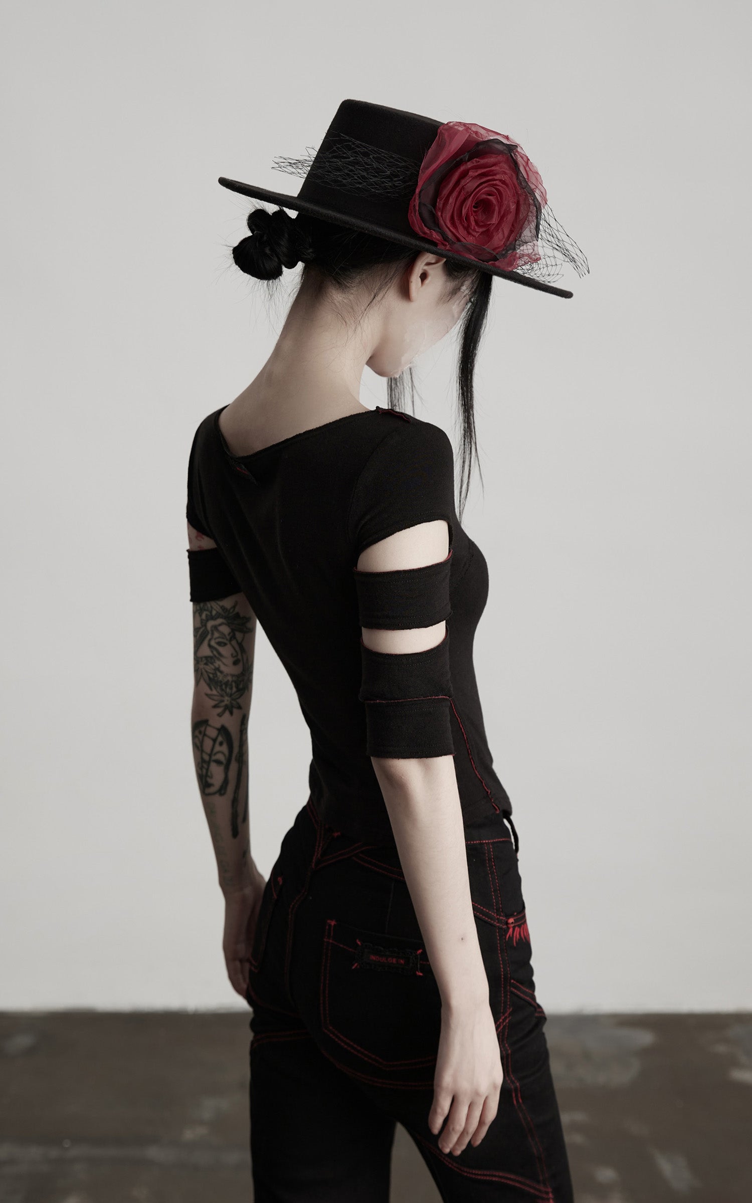 DOINDULGE Asymmetric Slashed T-Shirt with Layered Cutout Sleeves