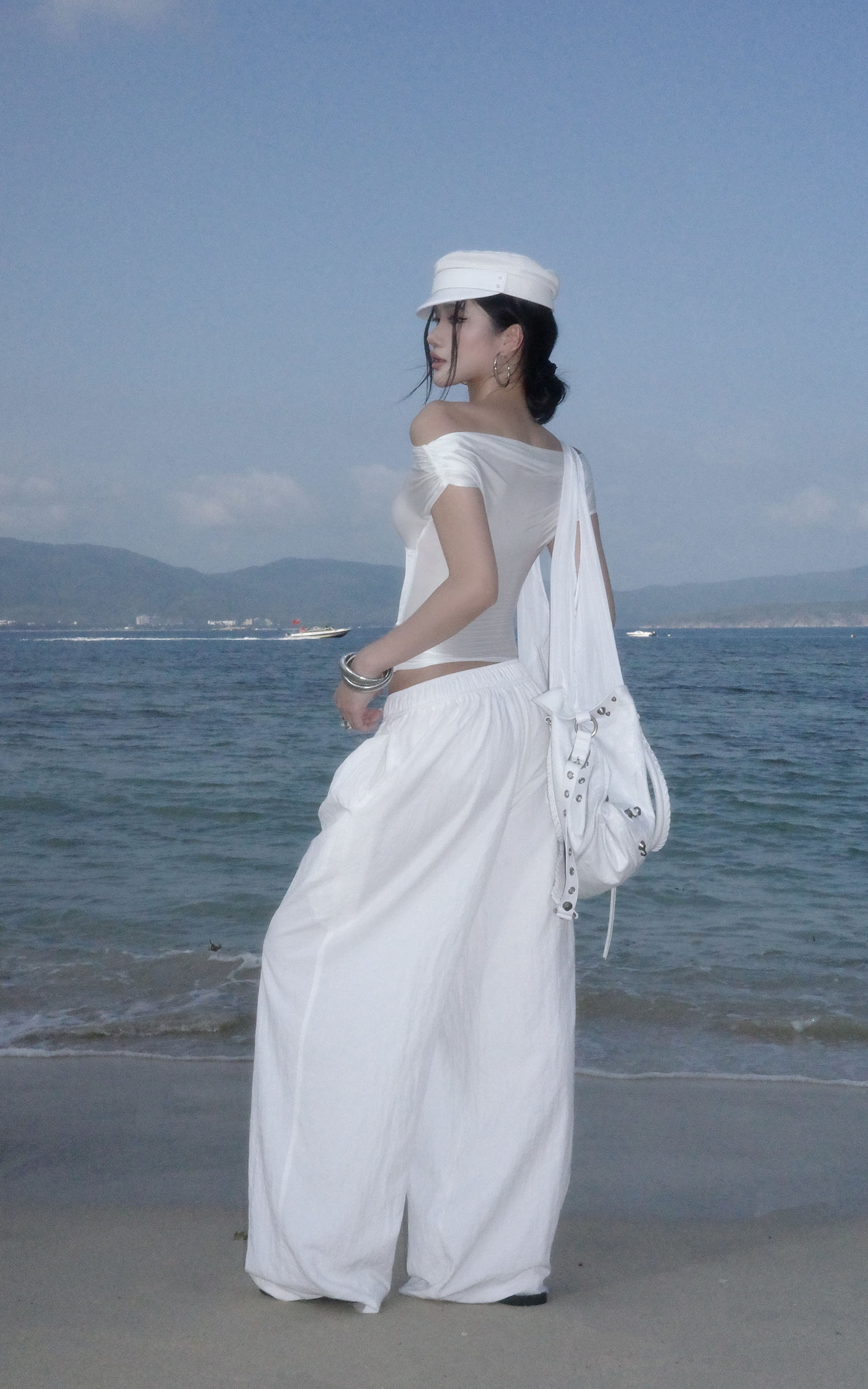 ROVENTE Off-Shoulder Corset Mesh Top in White - PINKPARKS