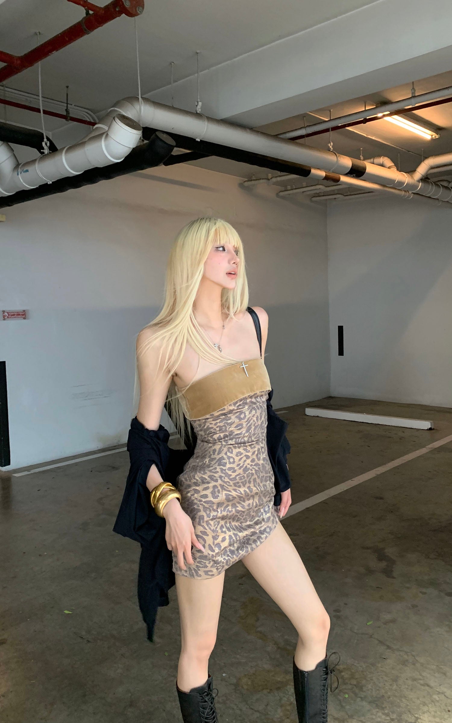 Rase le sol Gold Velvet Strapless Mini Dress in Metallic Leopard Jacquard - PINKPARKS