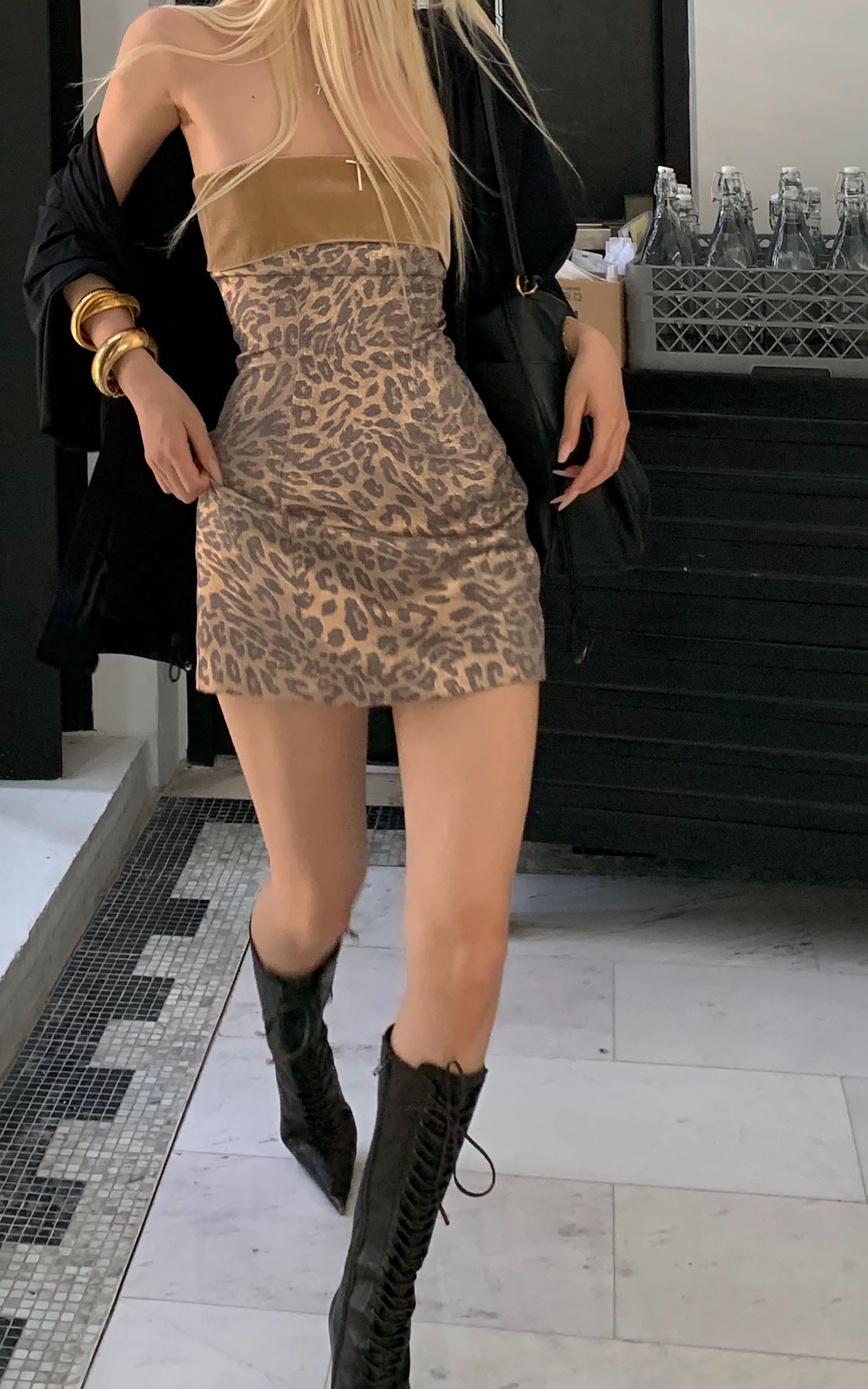 Rase le sol Gold Velvet Strapless Mini Dress in Metallic Leopard Jacquard - PINKPARKS