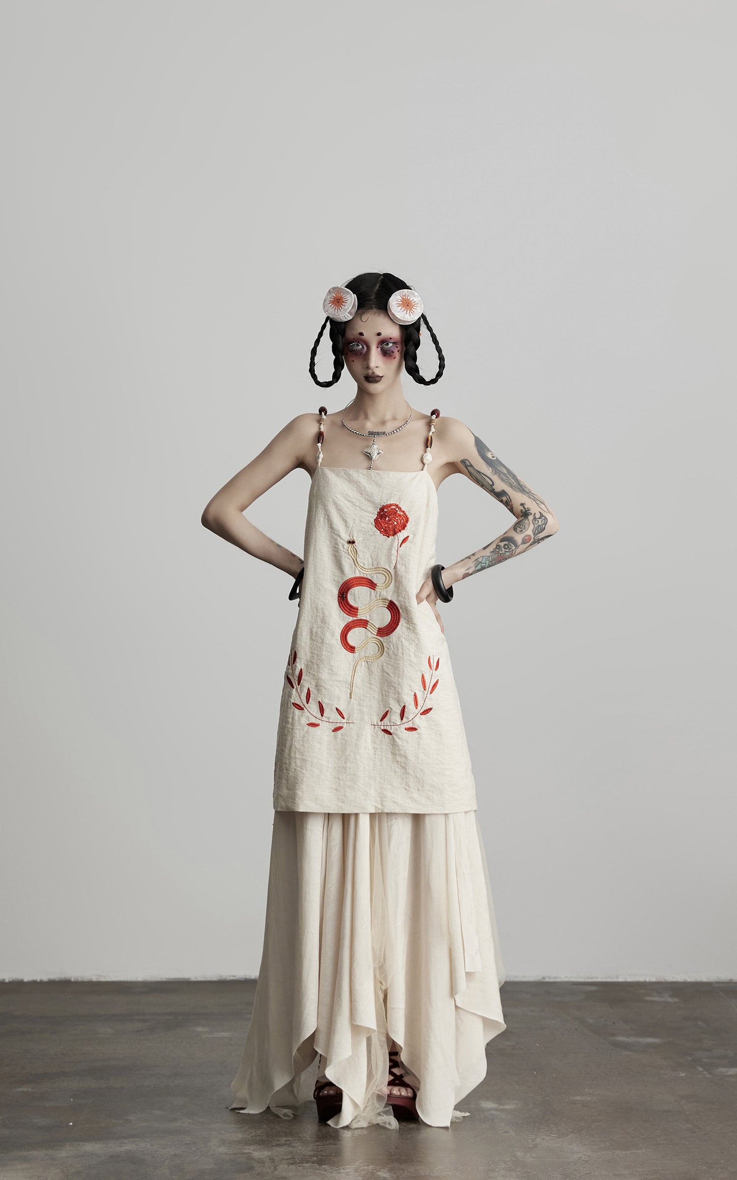 DOINDULGE Embroidered Snake and Flower Layered Linen Dress