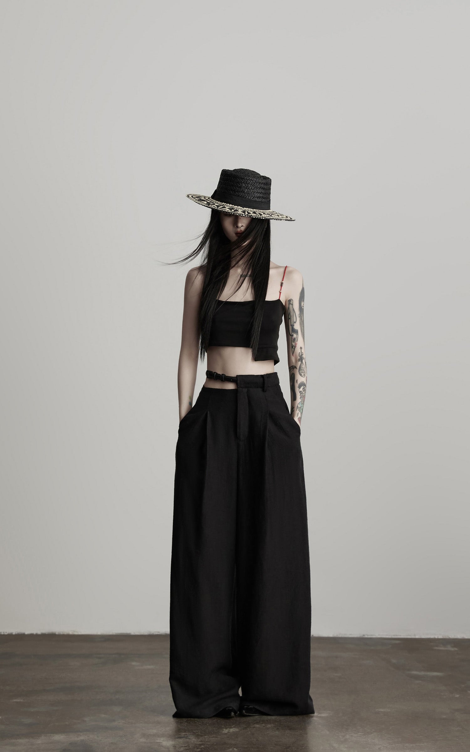 DOINDULGE Structured Wide-Leg Pants with Textured Detail and Sculpted Waistband