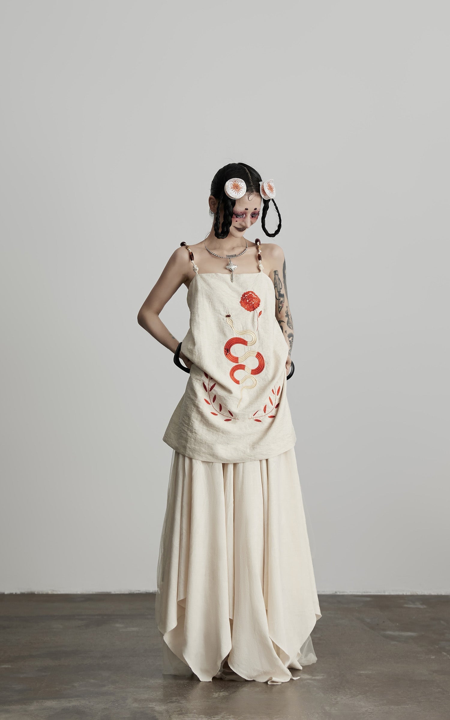 DOINDULGE Embroidered Snake and Flower Layered Linen Dress