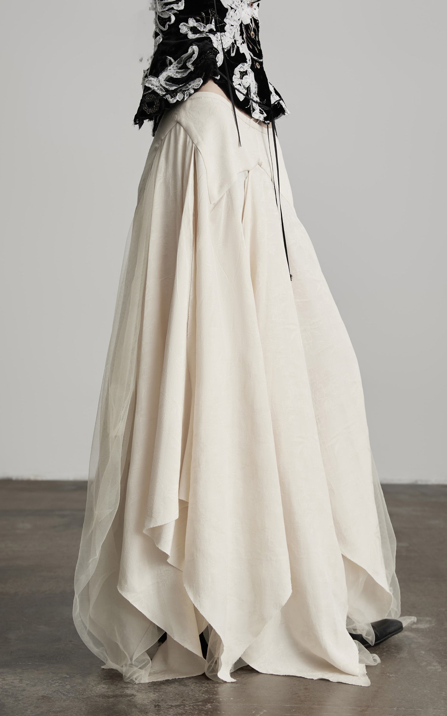 DOINDULGE Deconstructed Draped Jacquard Midi Skirt with Tulle Layering