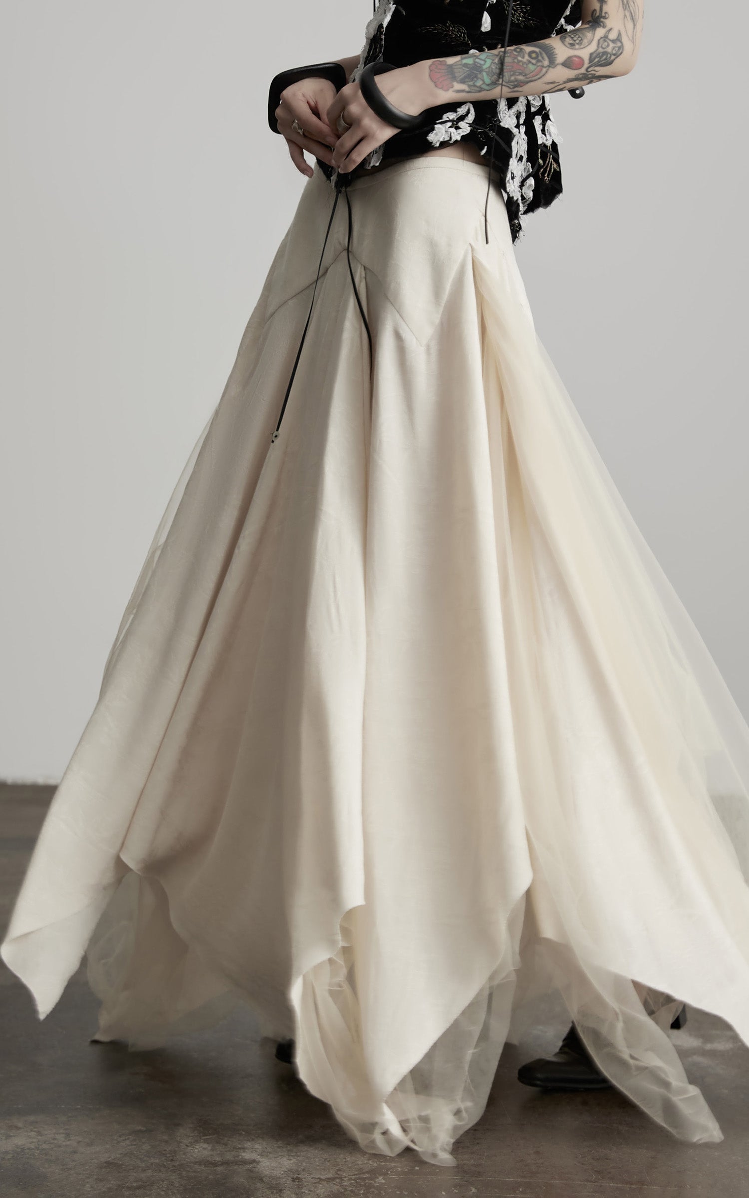 DOINDULGE Deconstructed Draped Jacquard Midi Skirt with Tulle Layering